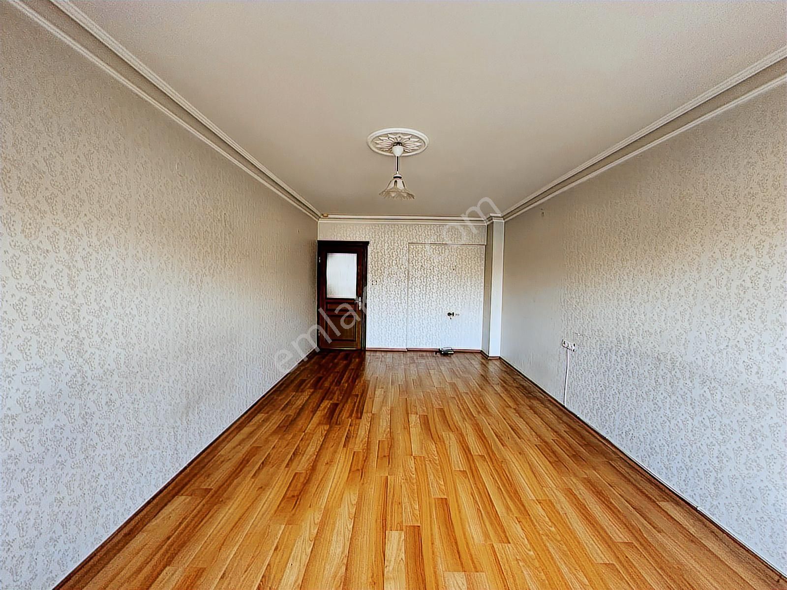 Piyade Mahallesi Ön Cephe Ara Kat 2+1 Geniş İskanlı Kök Tapu - Görsel 22