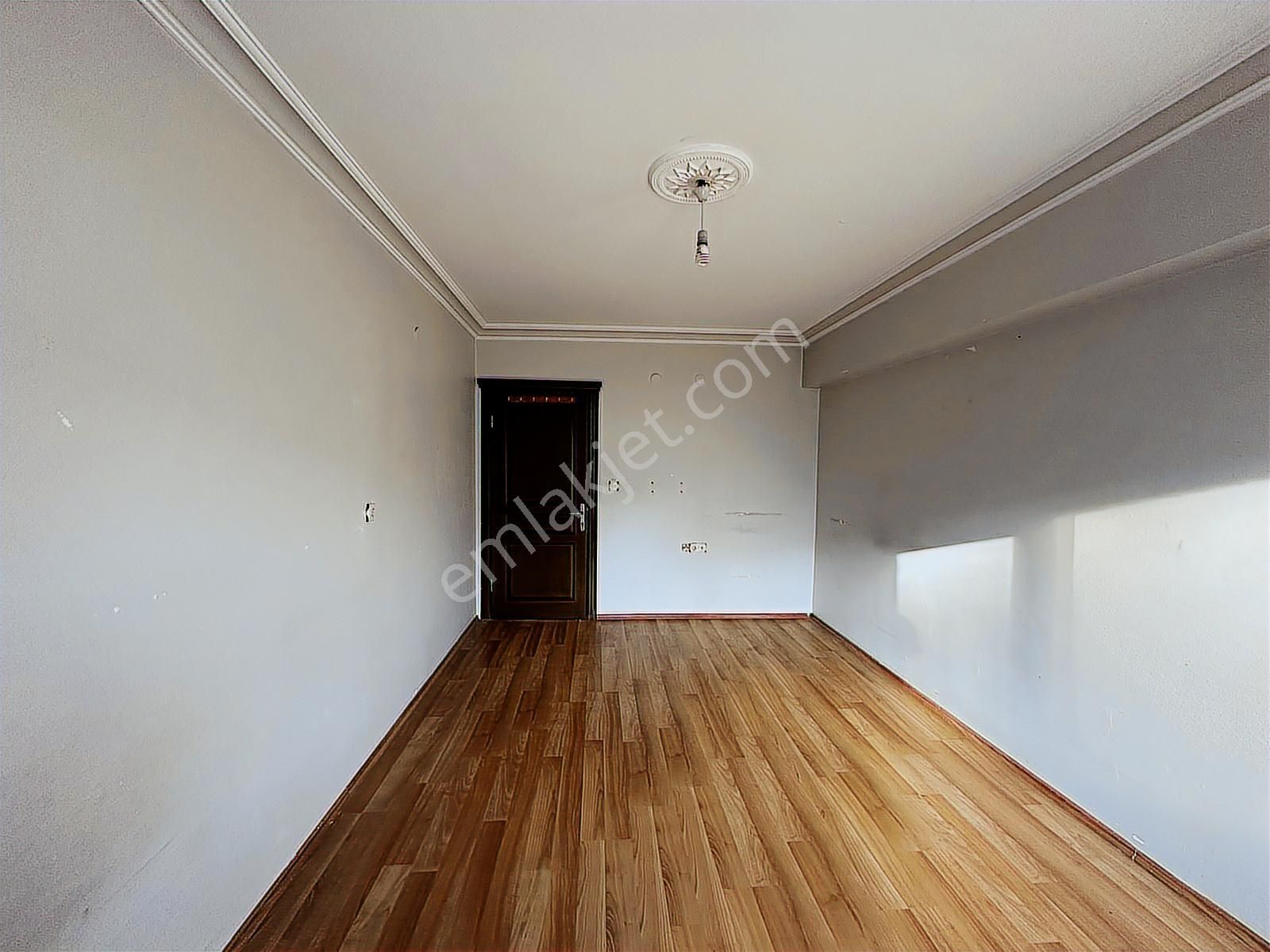 Piyade Mahallesi Ön Cephe Ara Kat 2+1 Geniş İskanlı Kök Tapu - Görsel 7