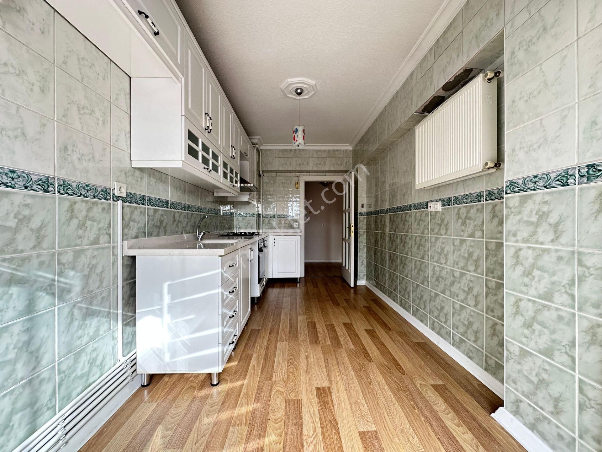 Pursaklar Mehmet Zengin Emlak'tan 2.kat 3+1 Köşebaşı Yapılı Masrafsız Daire - Görsel 10