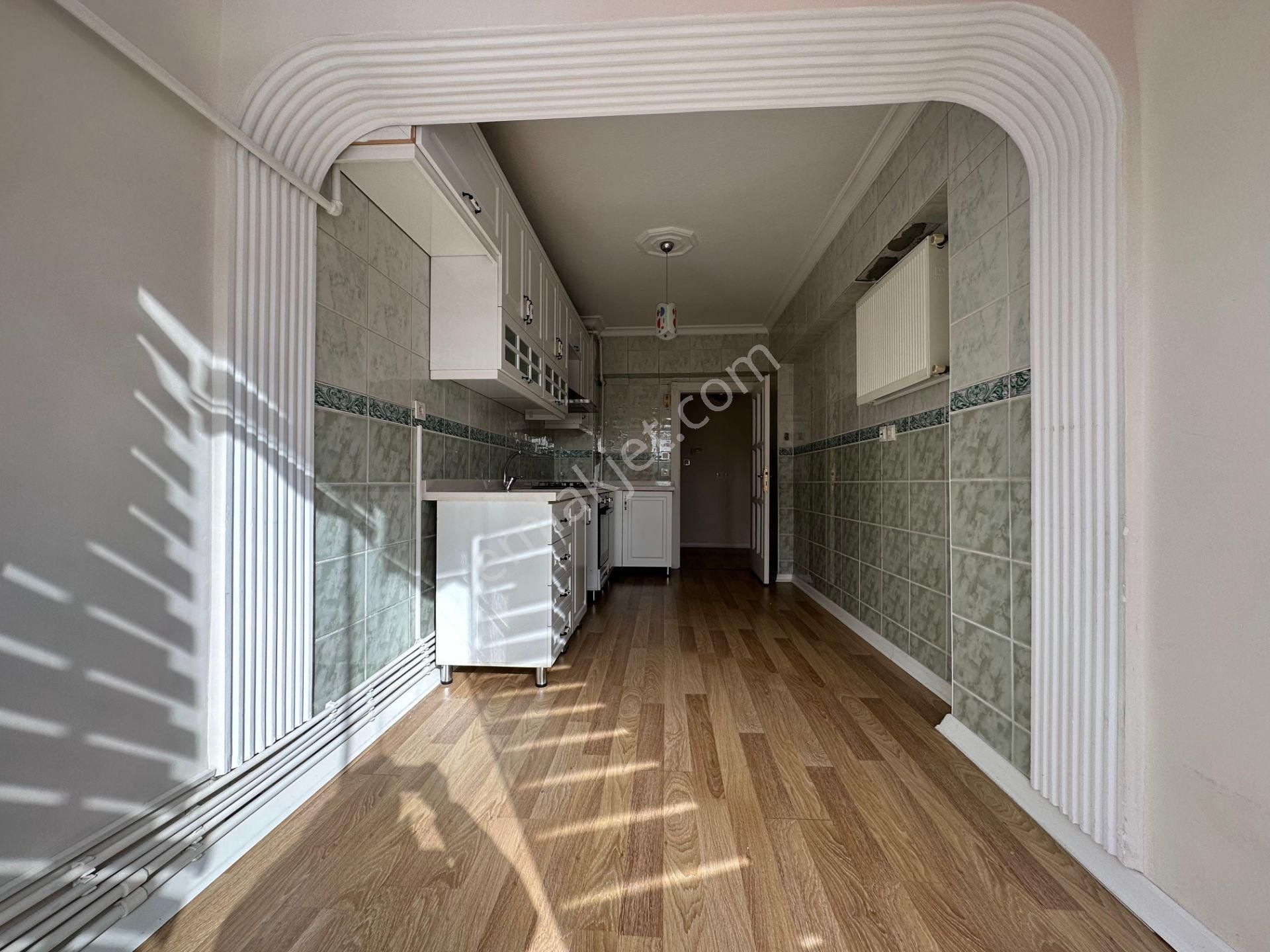 Pursaklar Mehmet Zengin Emlak'tan 2.kat 3+1 Köşebaşı Yapılı Masrafsız Daire - Görsel 11