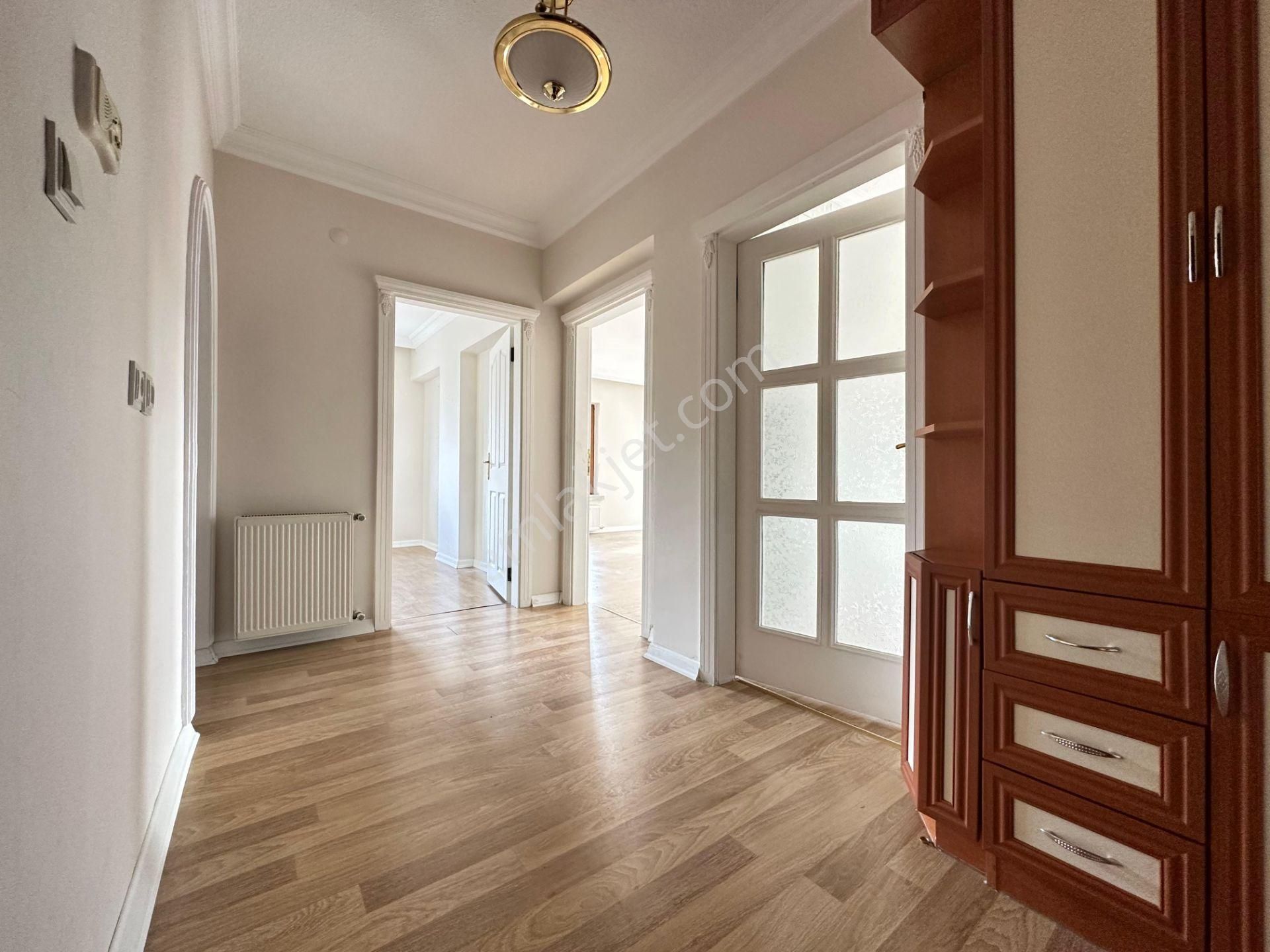 Pursaklar Mehmet Zengin Emlak'tan 2.kat 3+1 Köşebaşı Yapılı Masrafsız Daire - Görsel 23