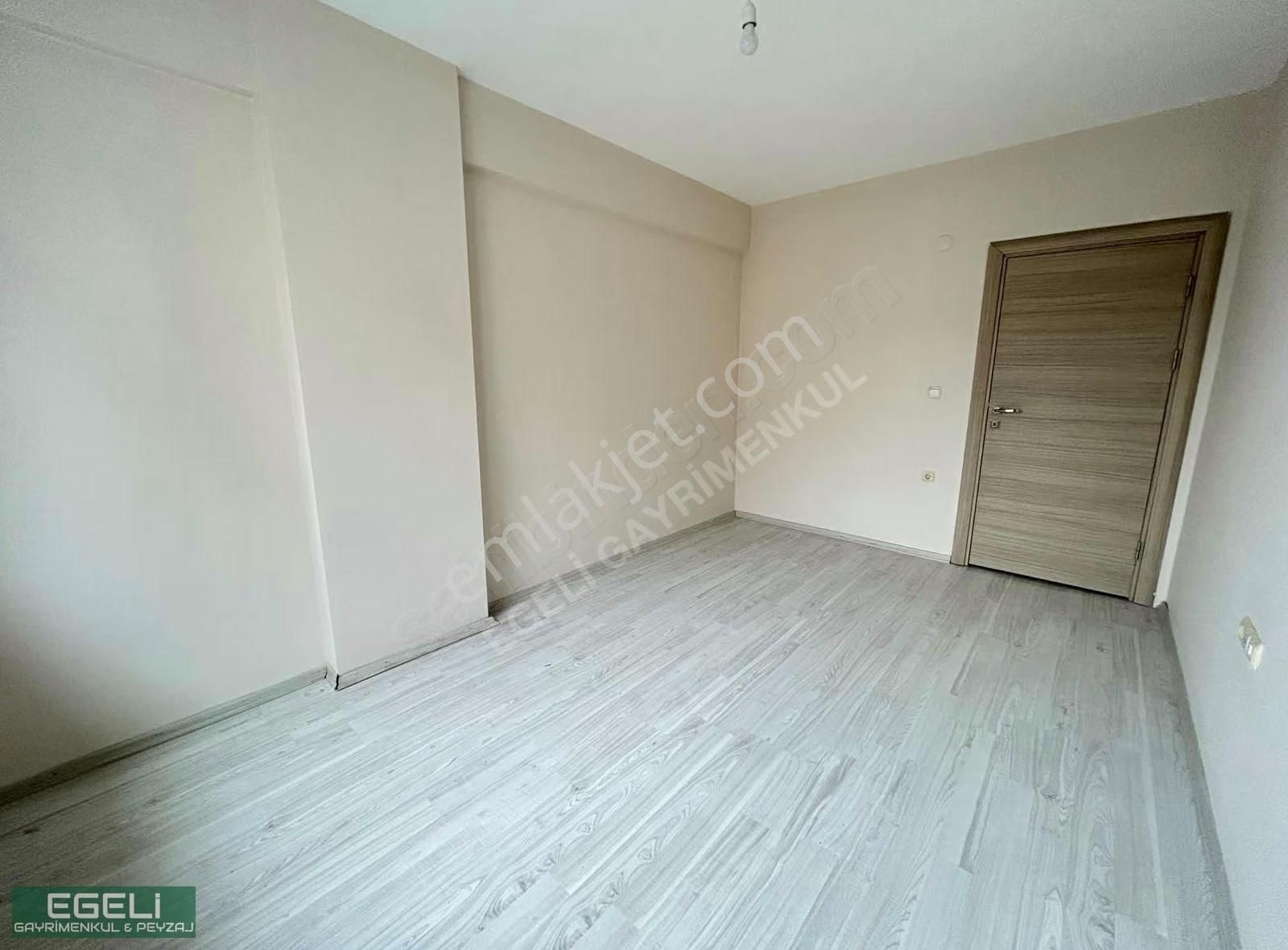 Egeli'den Görükle'de Geniş Kiracısız Satılık Eşyasız 2+1 Daire - Görsel 3