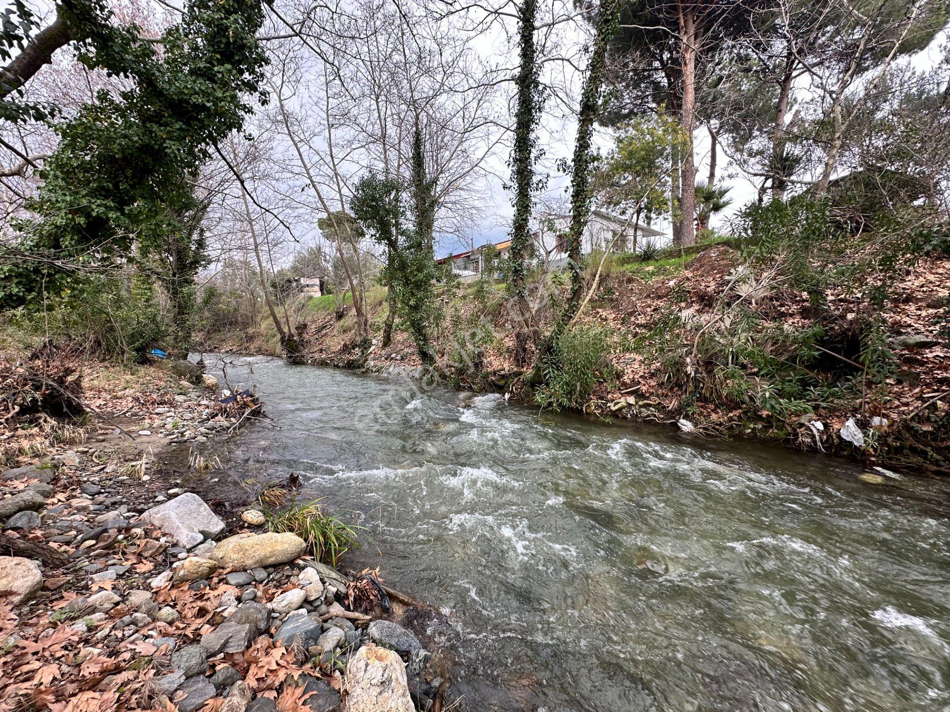 Mera Emlaktan Tuzcumurat Mh. Müstakil T. Yatırımlık 160m2 Bahçe