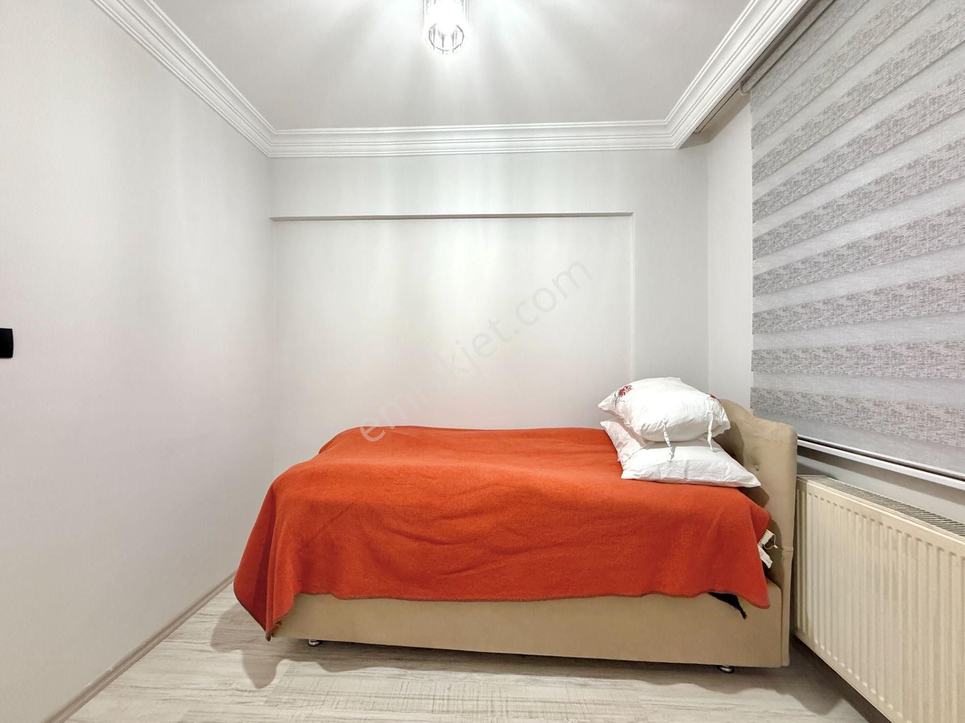 Pursaklar Mehmet Zengin Emlak'tan 3.kat 5+1 Park Manzaralı Ful Yapılı Masrafsız Daire - Görsel 24