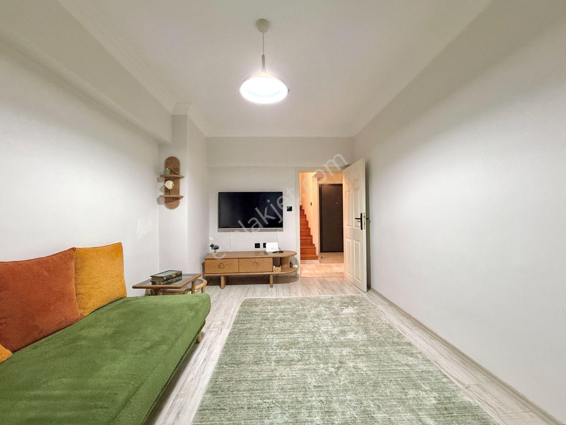 Pursaklar Mehmet Zengin Emlak'tan 3.kat 5+1 Park Manzaralı Ful Yapılı Masrafsız Daire - Görsel 19