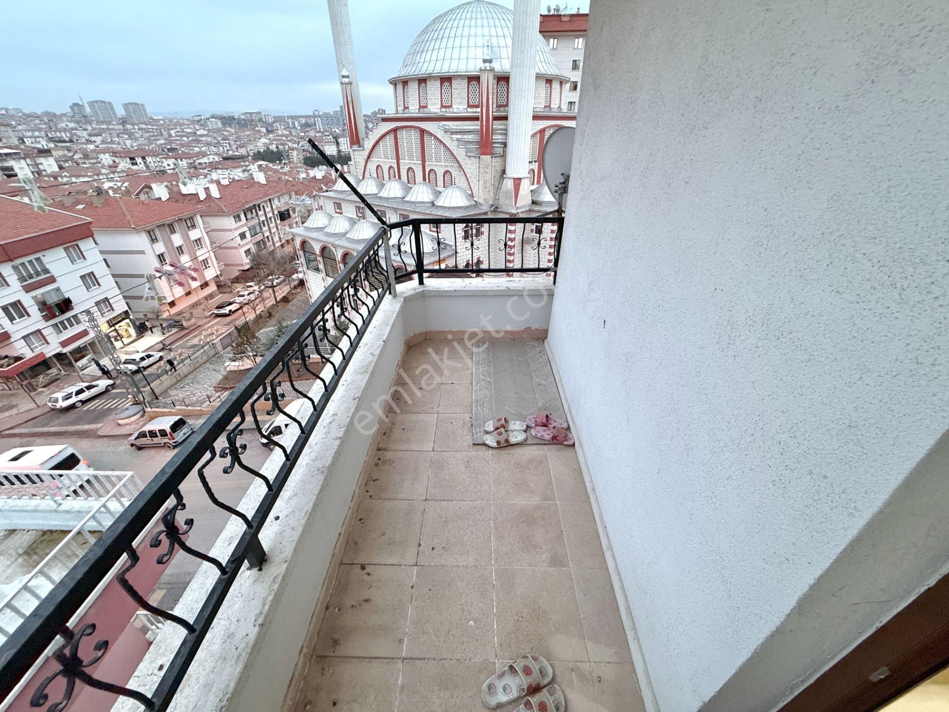 Pursaklar Mehmet Zengin Emlak'tan 3.kat 5+1 Park Manzaralı Ful Yapılı Masrafsız Daire - Görsel 17