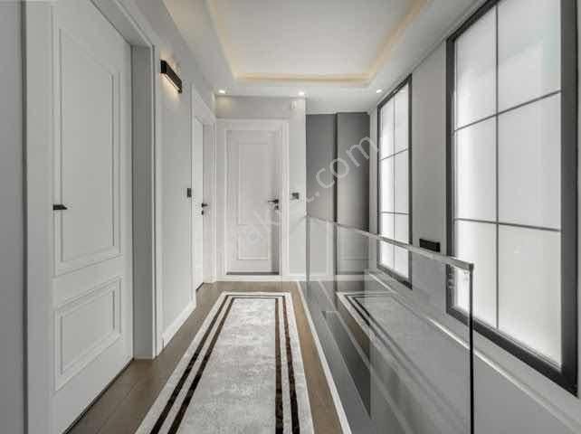 Kuşadası Davutlar'da Full Eşyalı Satılık 3+1 Müstakil Villa - Görsel 33