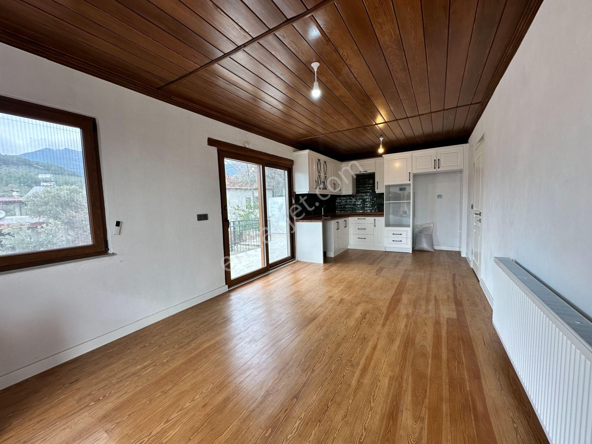 Mera Emlaktan Hacıarslanlar Köyü Bahçeli Dubleks 2+1 Lüx Villa - Görsel 11