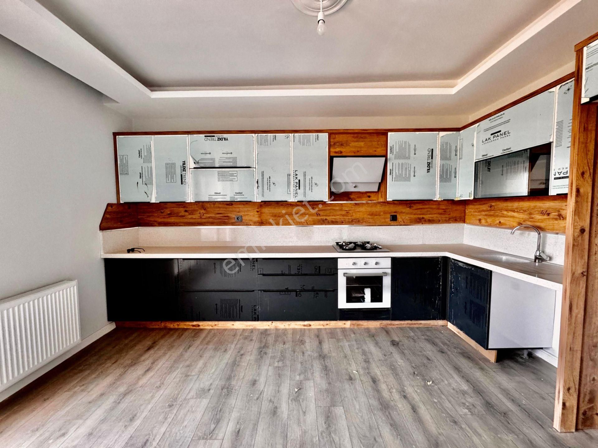 ▓tek Yetkili Karabuluttan▓akçay'da Teraslı Sıfır & Ön Cephe Satılık Dublex - Görsel 22