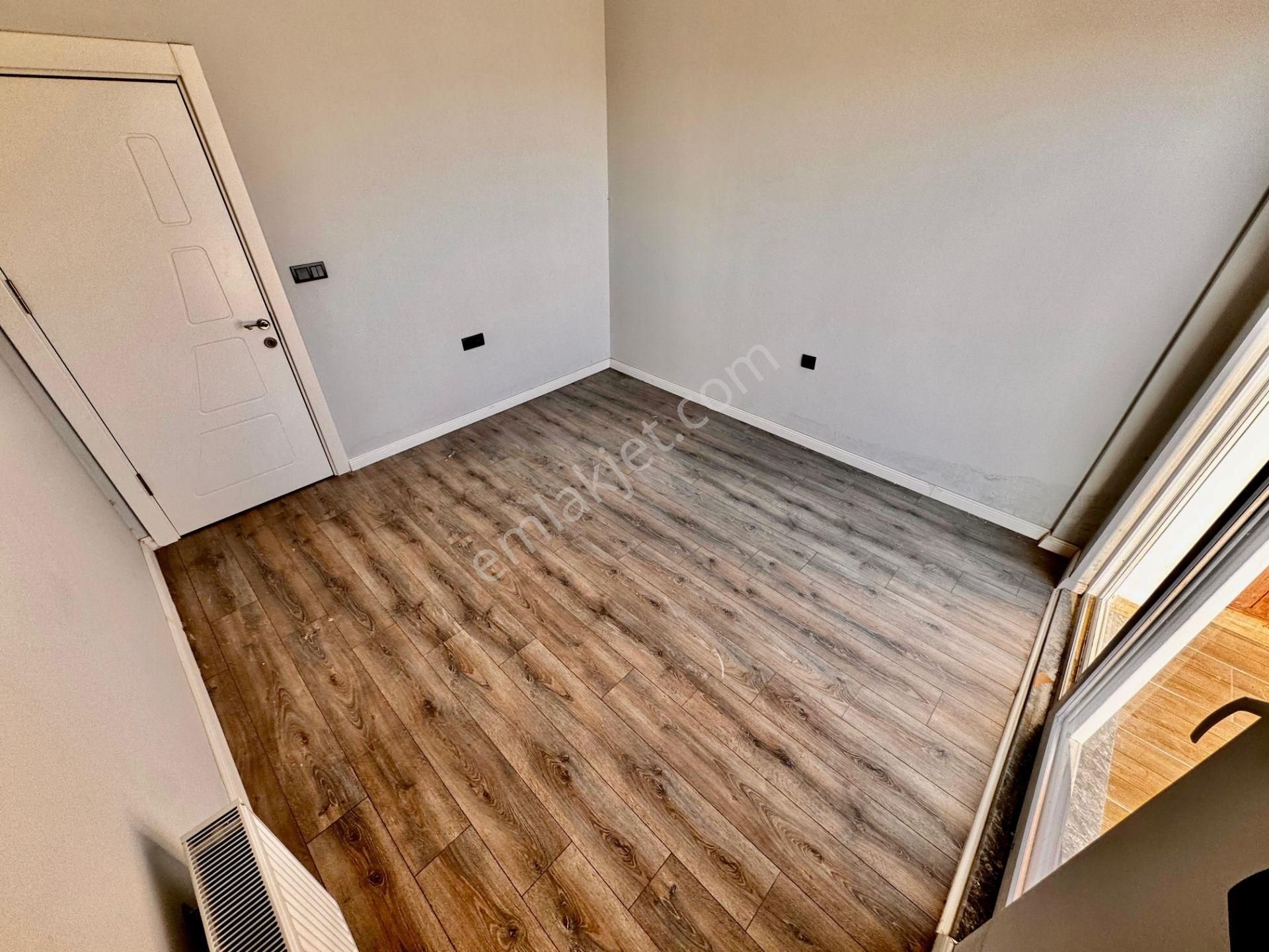 ▓tek Yetkili Karabuluttan▓akçay'da Teraslı Sıfır & Ön Cephe Satılık Dublex - Görsel 24