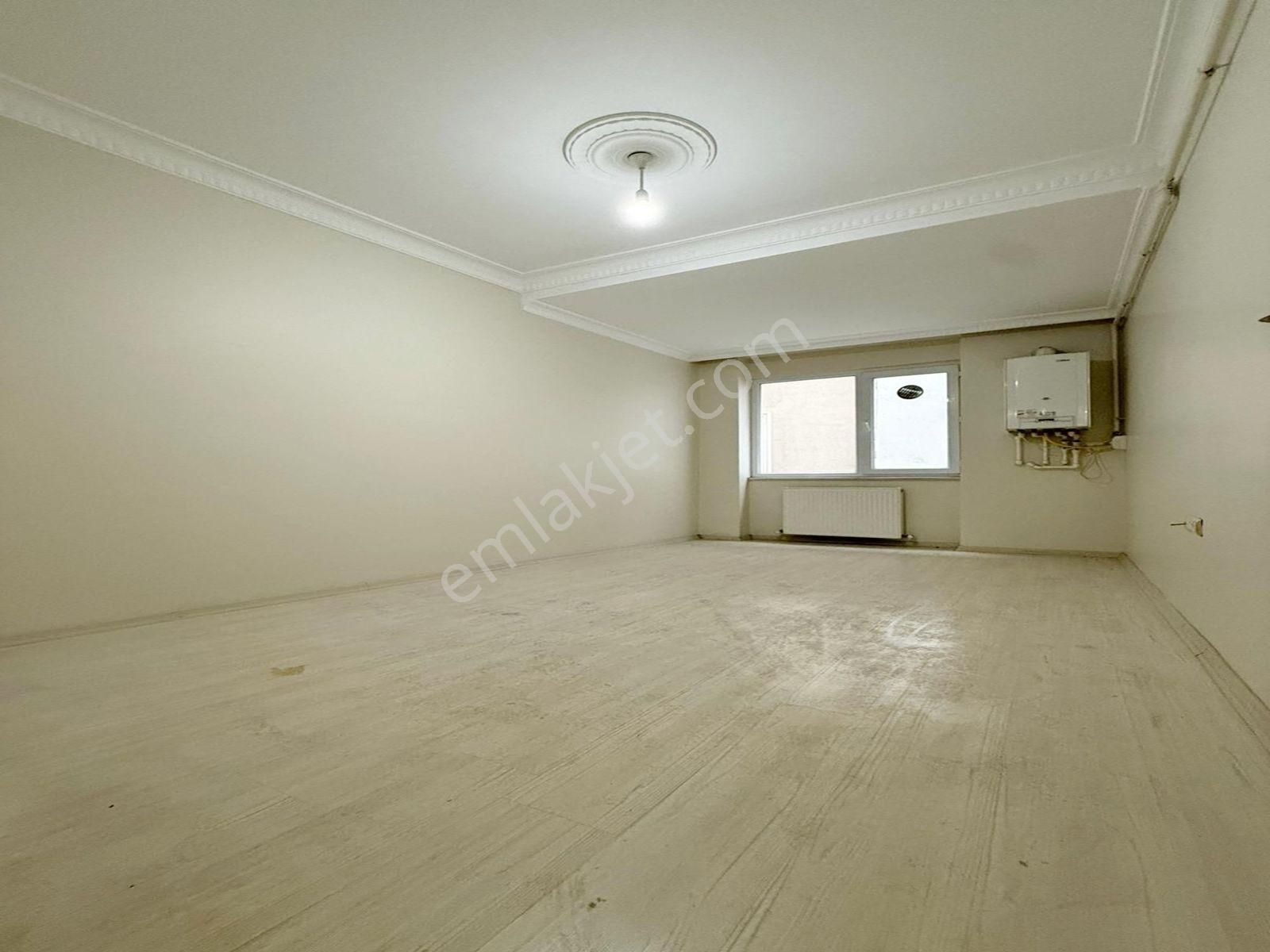 Metrobüse 5 Dk Mesafe Cadde Dibi İskanlı Yeni Bina Yüksekgiriş ! - Görsel 6