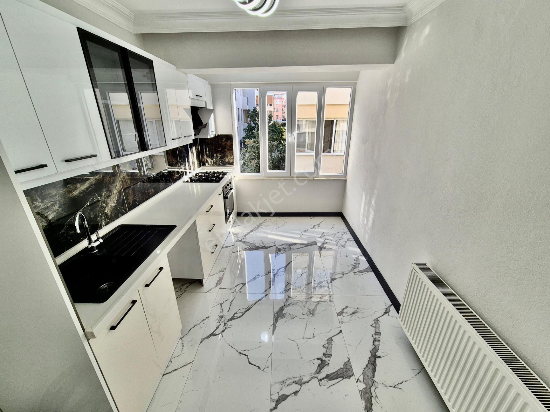 ▓karabuluttan▓akçay'ın Kalbinde Konforlu Yaşam & Ultralüx 2+1 Satılık Daire - Görsel 19