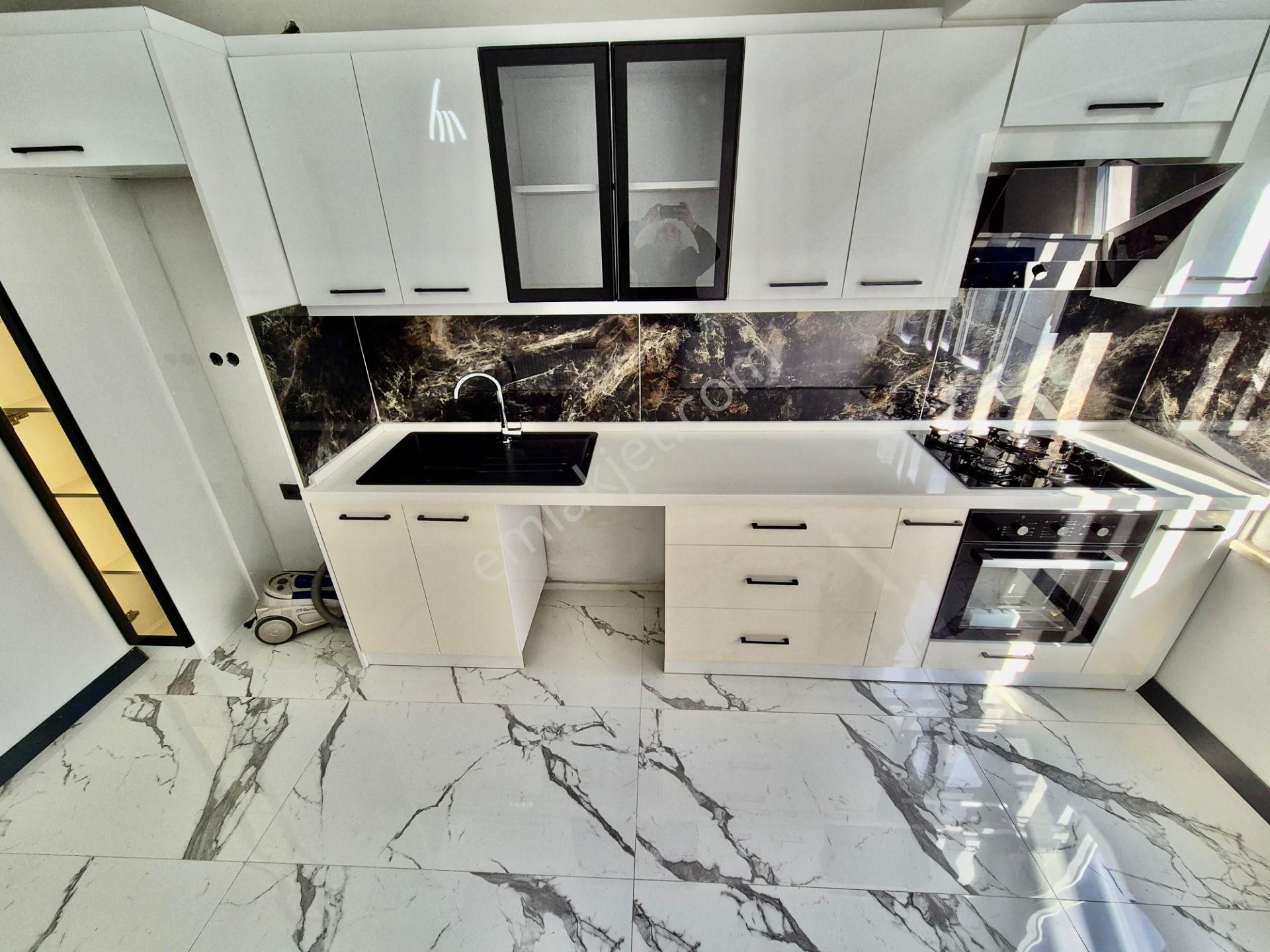 ▓karabuluttan▓akçay'ın Kalbinde Konforlu Yaşam & Ultralüx 2+1 Satılık Daire - Görsel 11