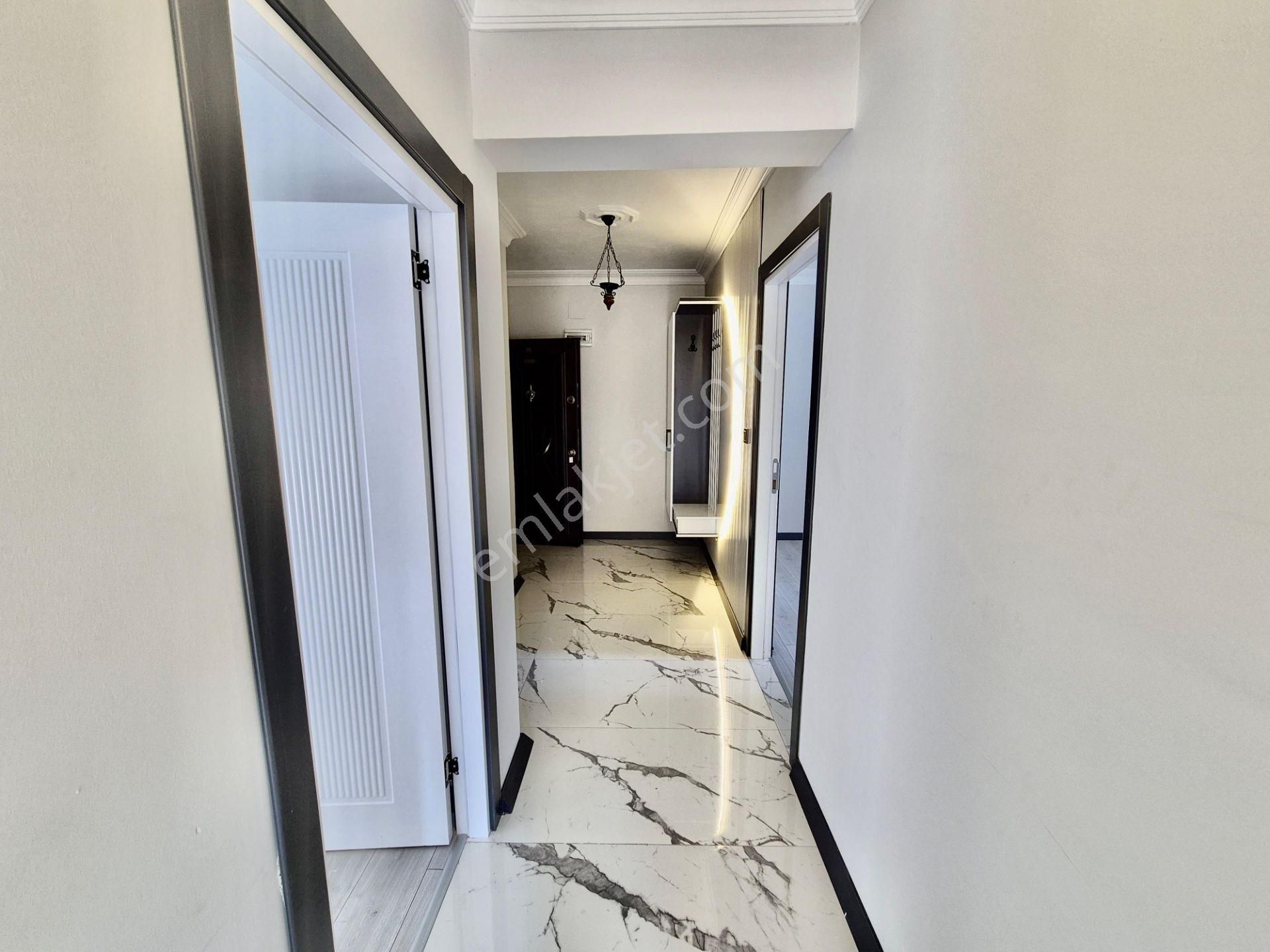 ▓karabuluttan▓akçay'ın Kalbinde Konforlu Yaşam & Ultralüx 2+1 Satılık Daire - Görsel 3