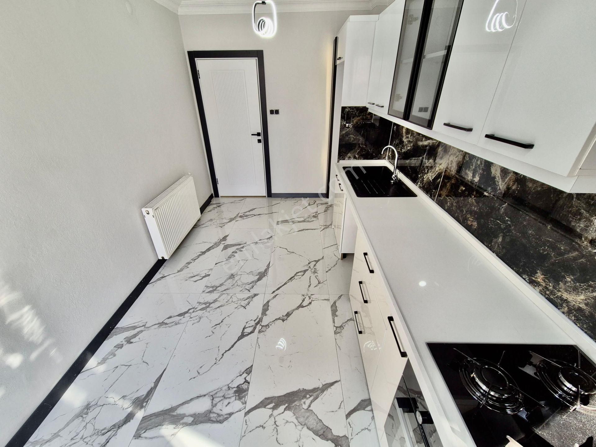 ▓karabuluttan▓akçay'ın Kalbinde Konforlu Yaşam & Ultralüx 2+1 Satılık Daire - Görsel 9