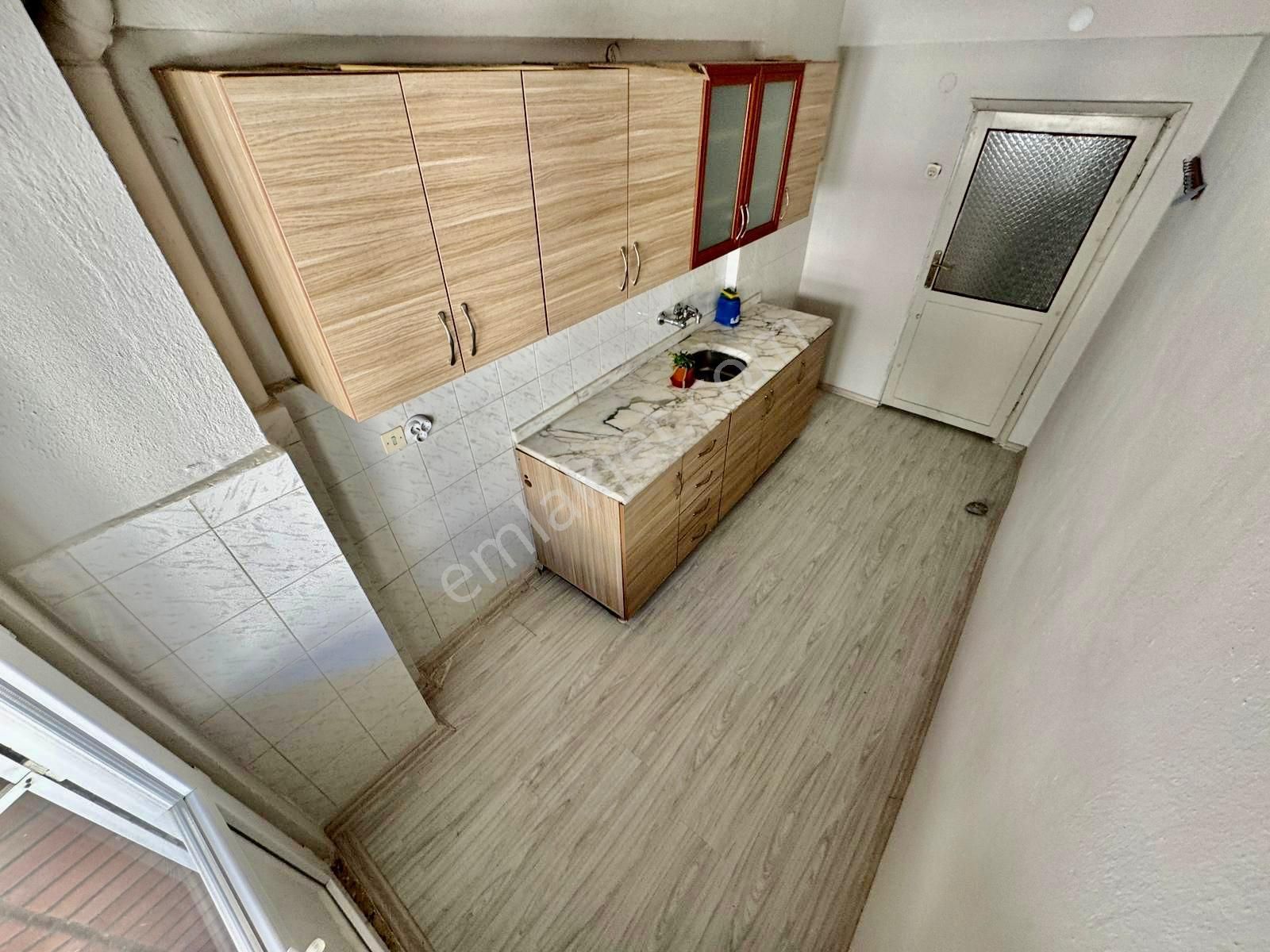 ▓karabuluttan▓ayrı Mutfak Uygun Fiyatlı & Harika Konum 2+1 Satılık Daire - Görsel 13