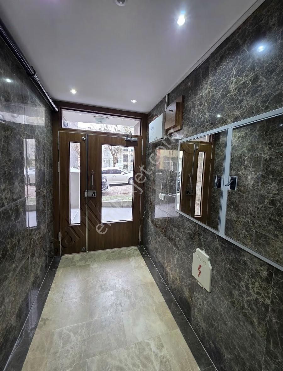 Avcılar Gümüşpala Mahallesi Yeni Binada 4+2 Kiralık Daire. - Görsel 16