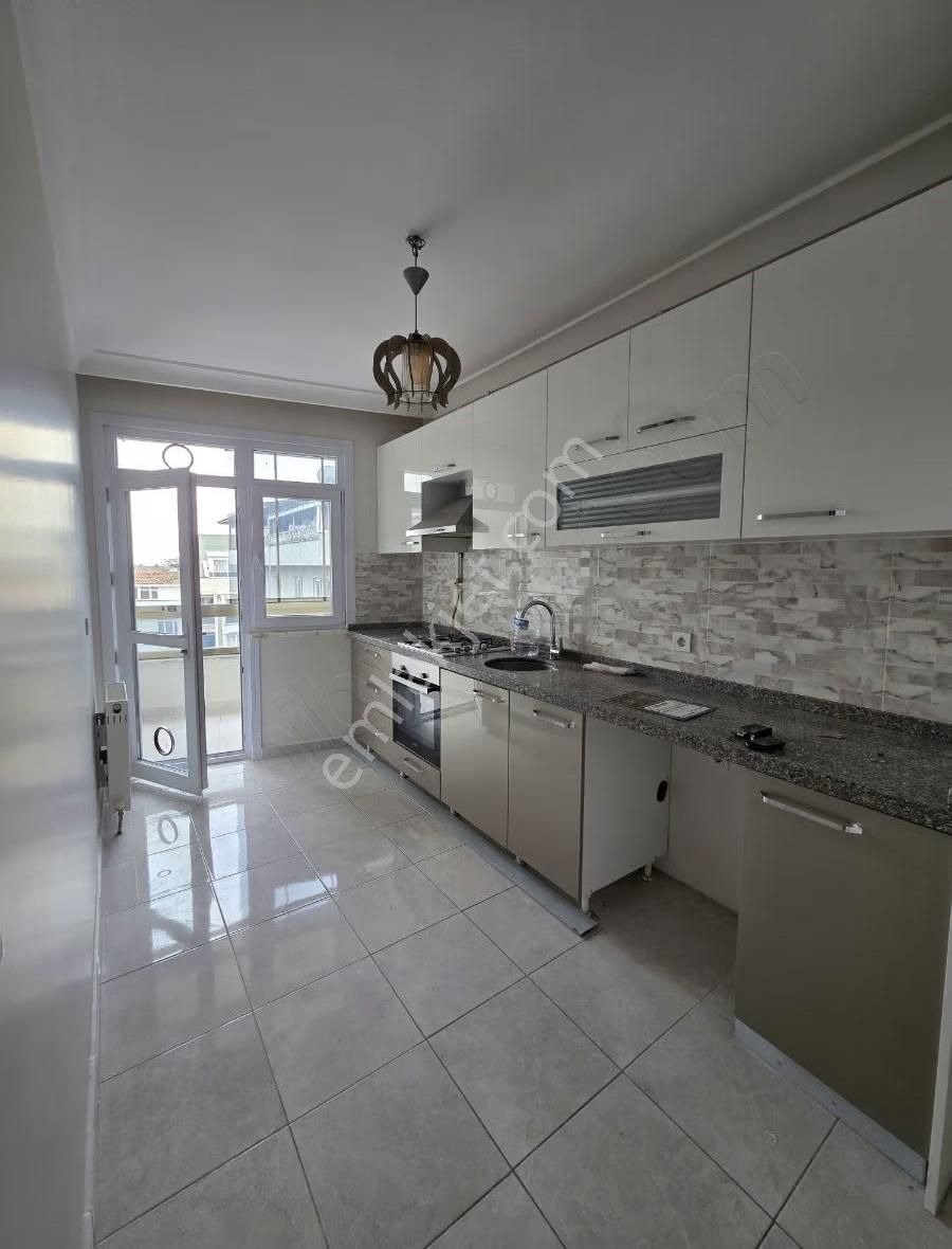 Avcılar Gümüşpala Mahallesi Yeni Binada 4+2 Kiralık Daire. - Görsel 28
