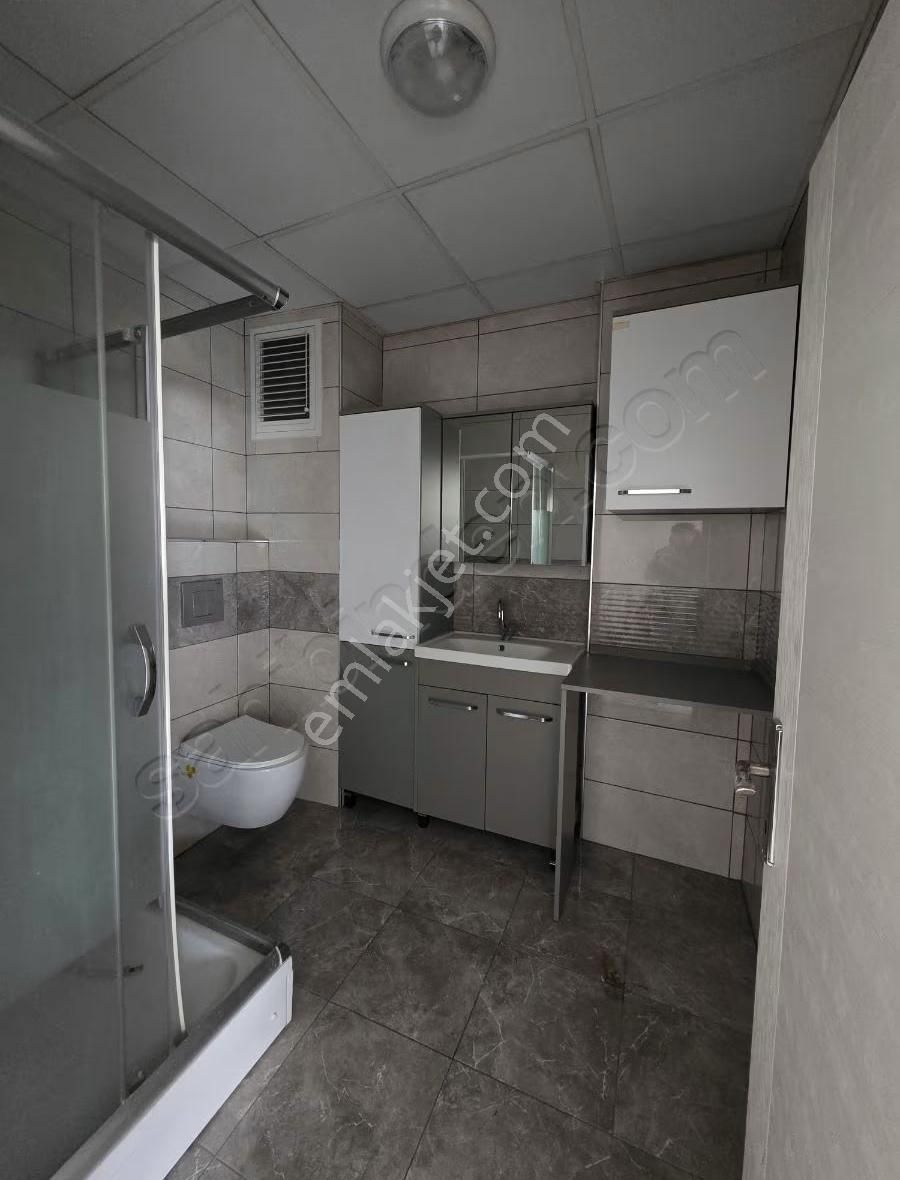 Avcılar Gümüşpala Mahallesi Yeni Binada 4+2 Kiralık Daire. - Görsel 2