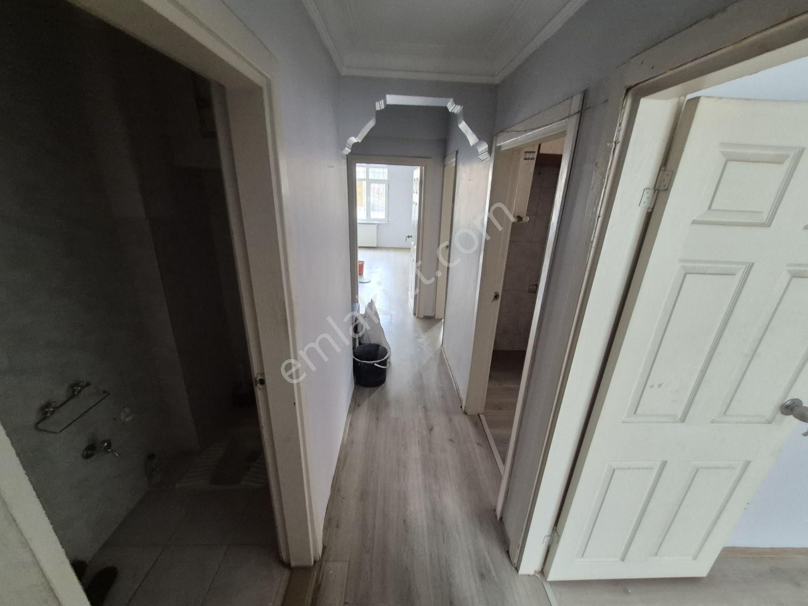 Atalar Merkezde Atalar Caddesine Cephe - Görsel 21