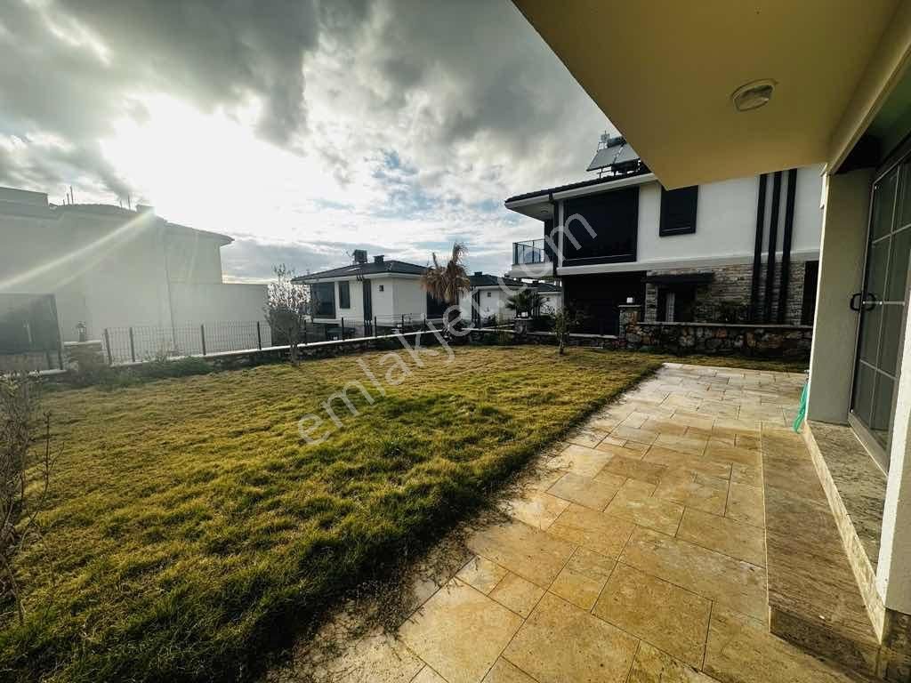 Didim Akbükte 150 M2 Bahçeli 2+1 Daire - Görsel 16