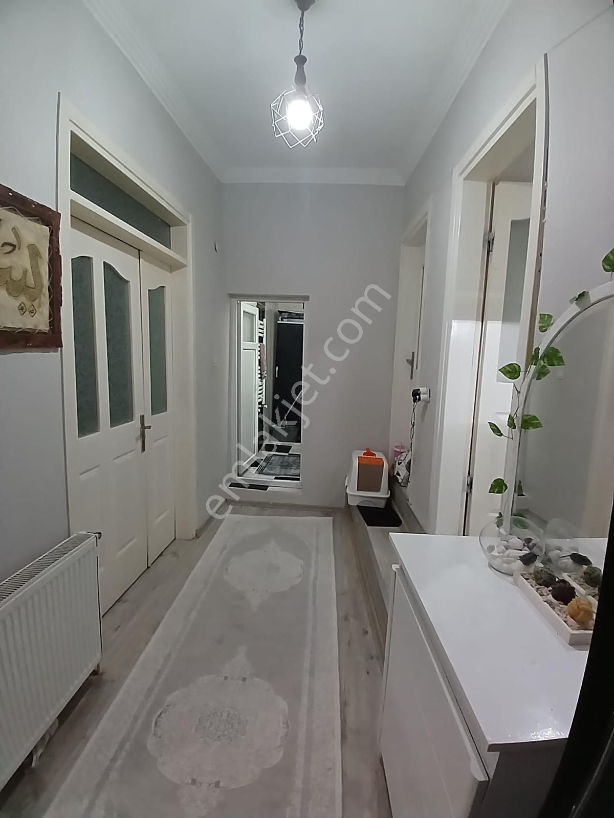 Gülyaka Sağlık Ocağı Yakını 2+1 2 Katlı Müstakil 4 Kat İmarlı - Görsel 28