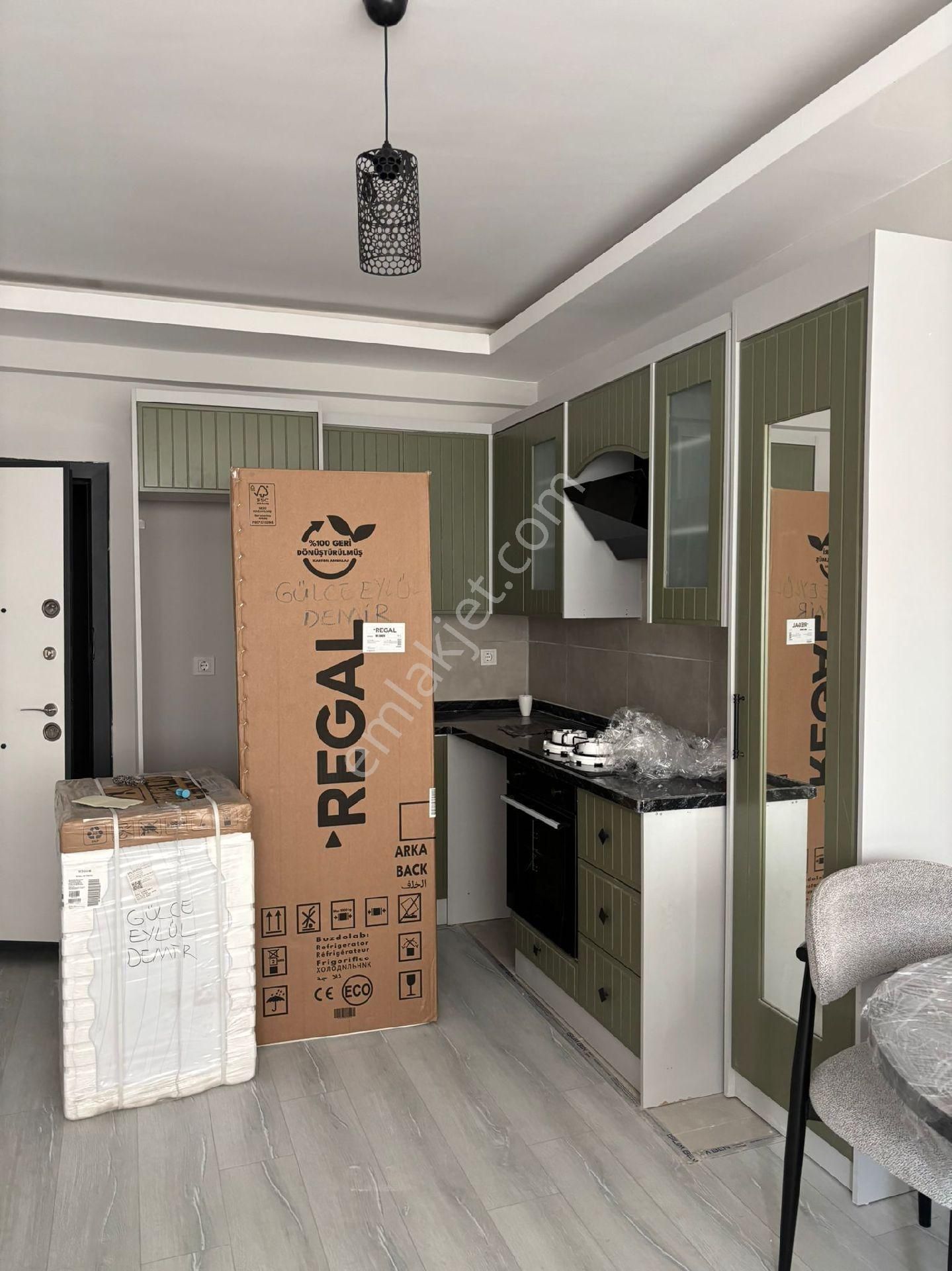 Osmangazi Mh'de 1+1 Eşyasız Satılık/ Eşyalı Kiralık