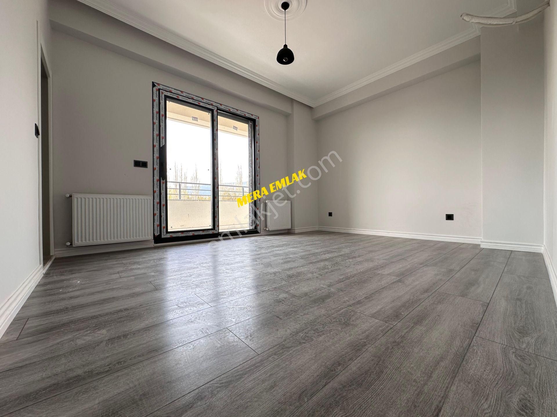 Mera Emlaktan Kazdağları Zeytinli Köyünde 3+1 210 M2 Sıfır Villa - Görsel 15