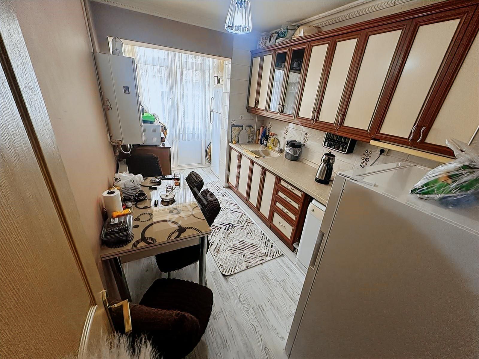 Hakan'dan Ayvalı'da 1. Kat 3+1 Emsalsiz,masrafsız Daire !kaçmaz!