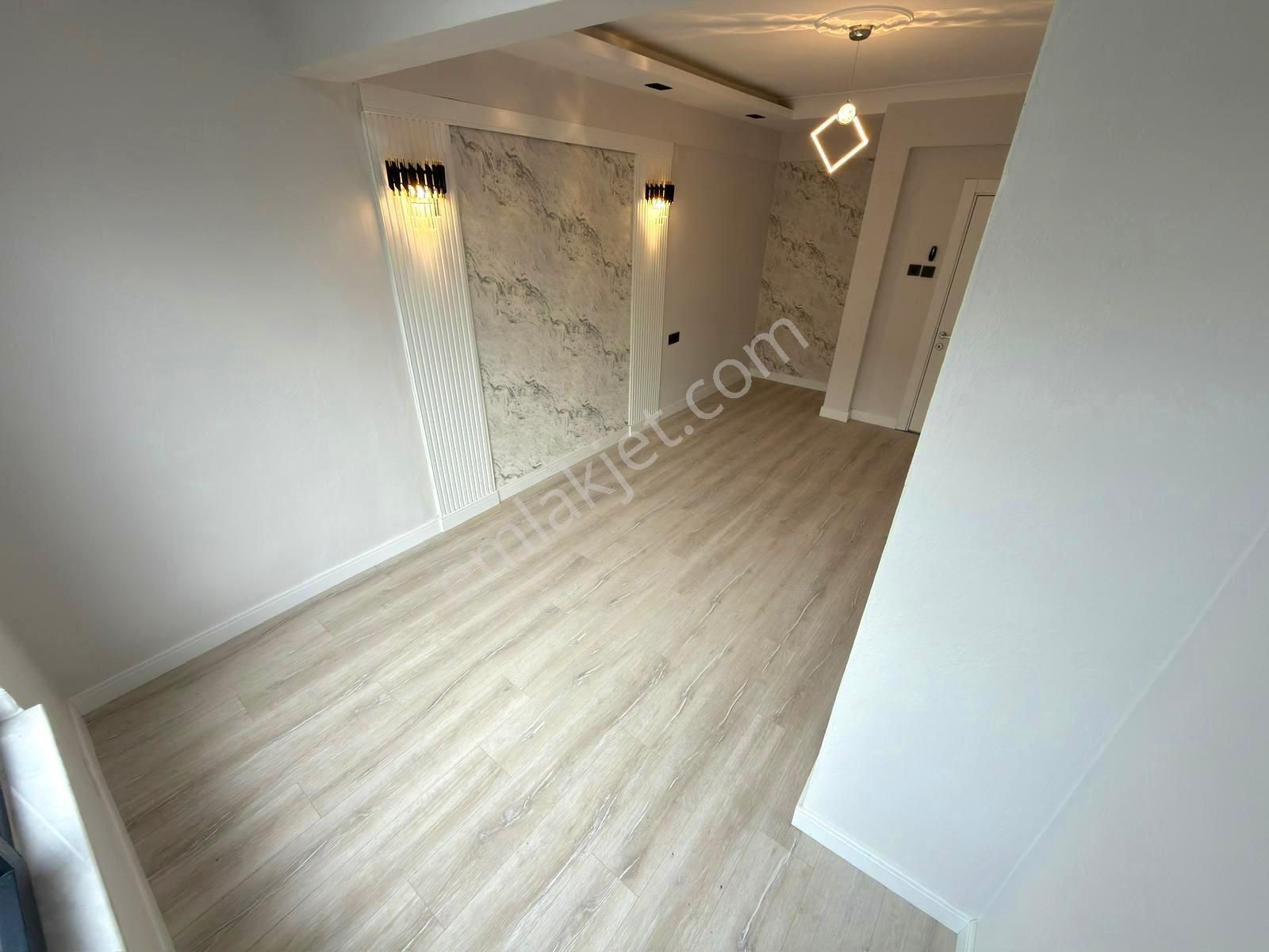 🏡referans'tan Akçay'da Full Yapılı Ön Cephe Ayrı Mutfak 2+1 Daire - Görsel 18