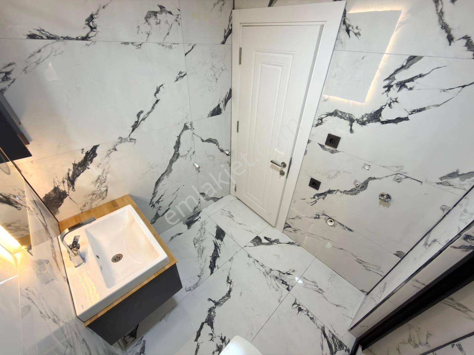 🏡referans'tan Akçay'da Full Yapılı Ön Cephe Ayrı Mutfak 2+1 Daire - Görsel 28