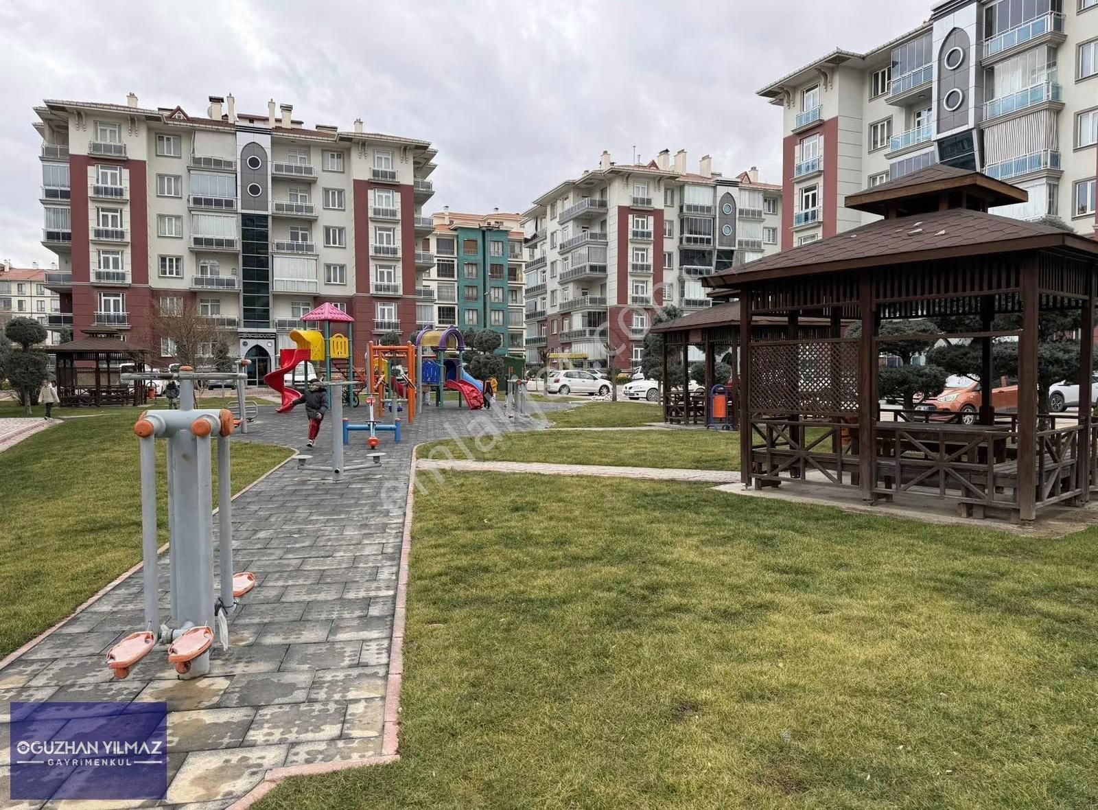 Oğuzhan Yılmaz'dan Ali Ulvi Kurucu Cd. Ak-saray Sit. 3+1 Daire - Görsel 8