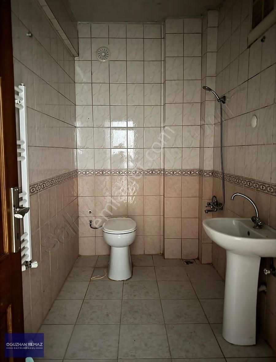 Oğuzhan Yılmaz'dan Nakipoğlu Mh. Satılık 3+1 Geniş Bakımlı Daire - Görsel 3
