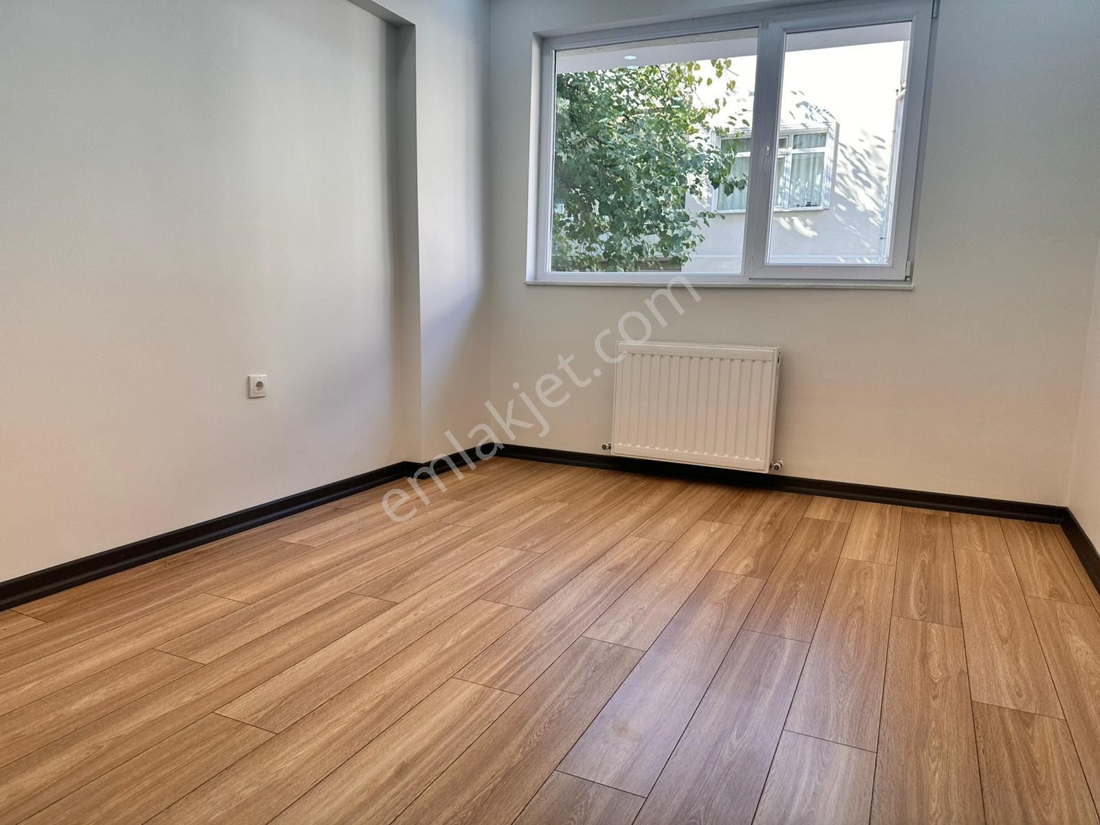 Atanora Vadiden Dikmen Cad Üzeri Banlar Mevkiinde Lüks Yapılı Amerikan Mutfak 3+1 - Görsel 23