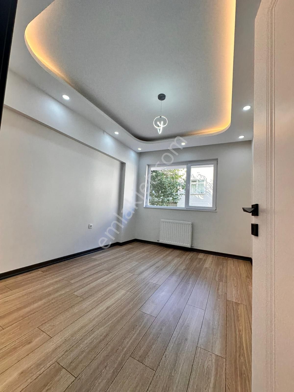 Atanora Vadiden Dikmen Cad Üzeri Banlar Mevkiinde Lüks Yapılı Amerikan Mutfak 3+1 - Görsel 22