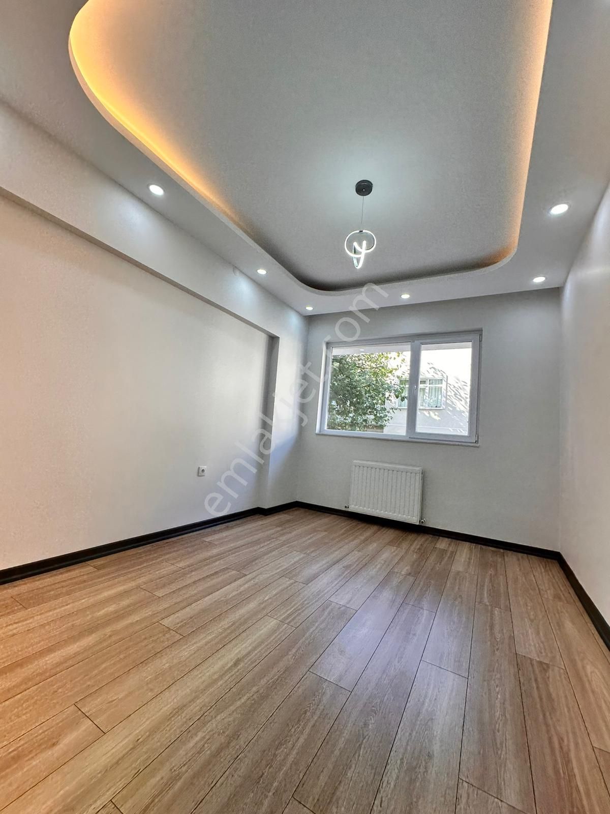 Atanora Vadiden Dikmen Cad Üzeri Banlar Mevkiinde Lüks Yapılı Amerikan Mutfak 3+1 - Görsel 10