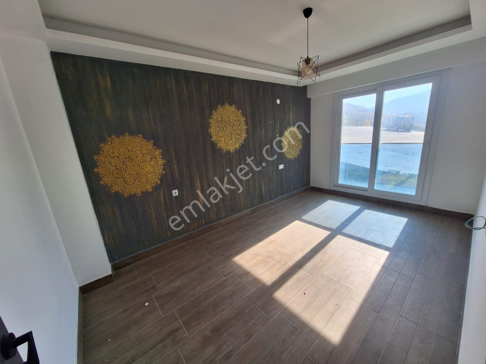 Kuşadası Eşin Golf Bu Fiyatta Son Sıfır 1+1 Daire - Görsel 4