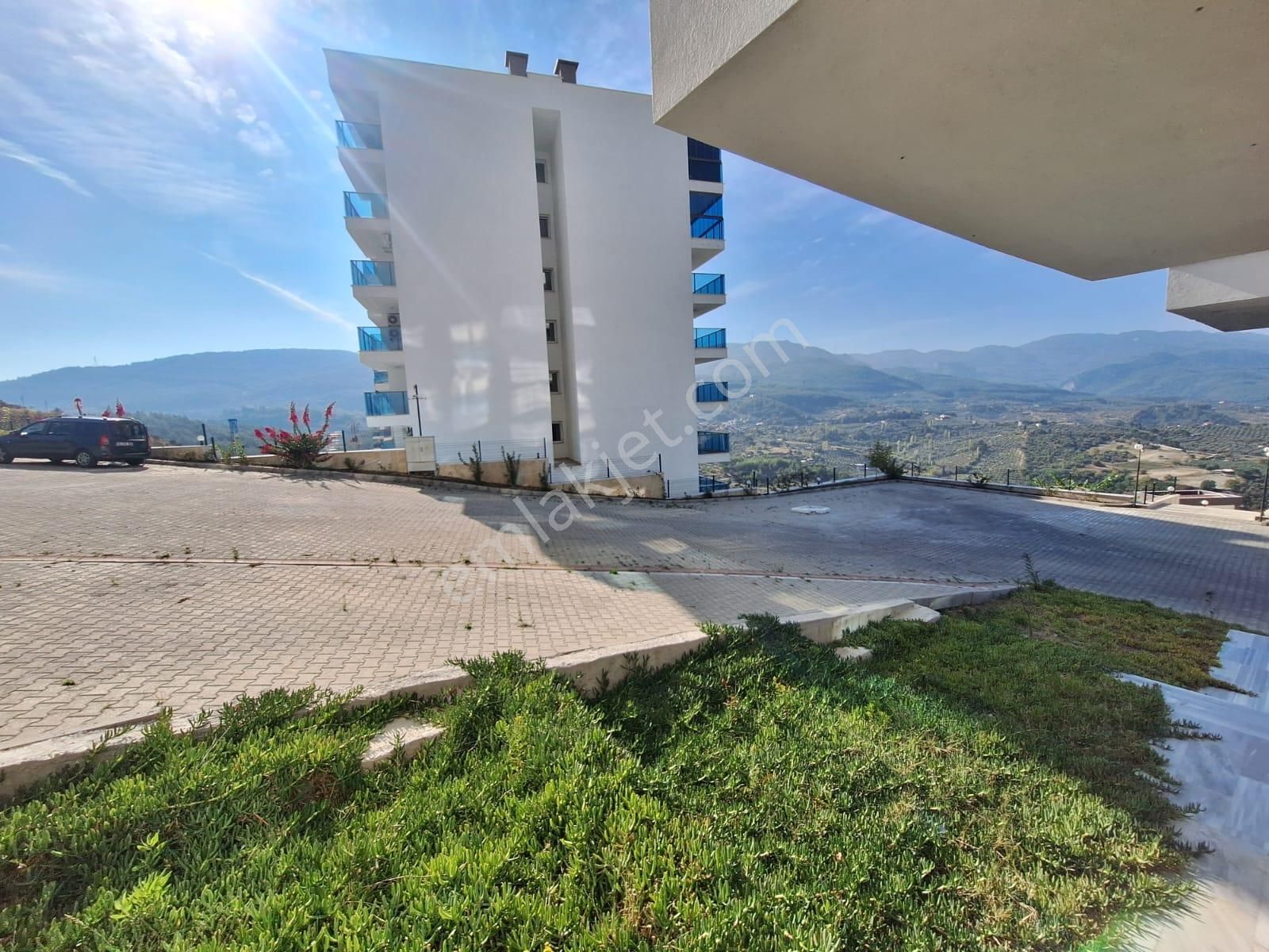 Kuşadası Eşin Golf Bu Fiyatta Son Sıfır 1+1 Daire - Görsel 9