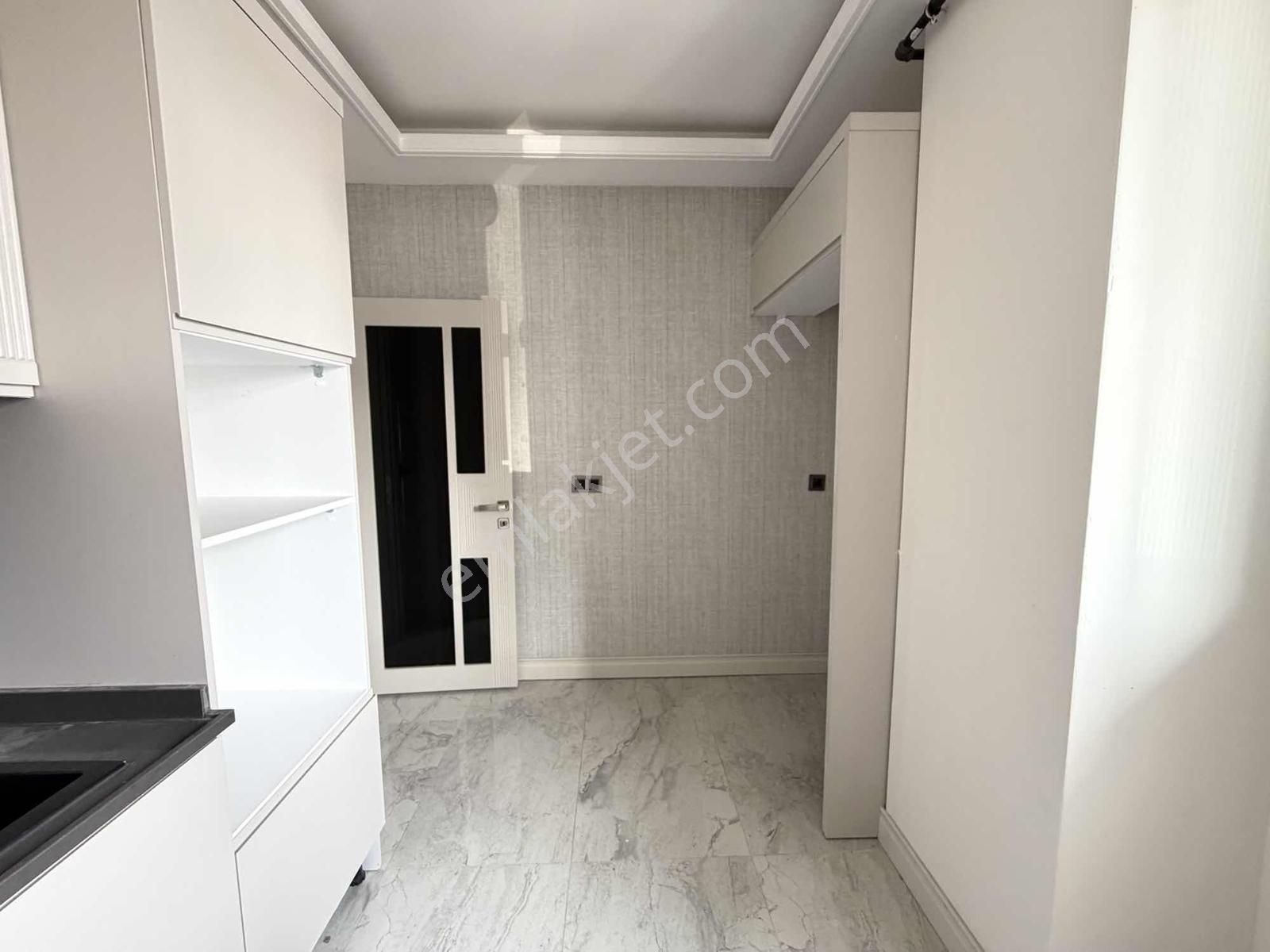 Riva Ravza Konutlarında 2+1 Muhteşem Kaçırılmaz Kiralık!!! - Görsel 2