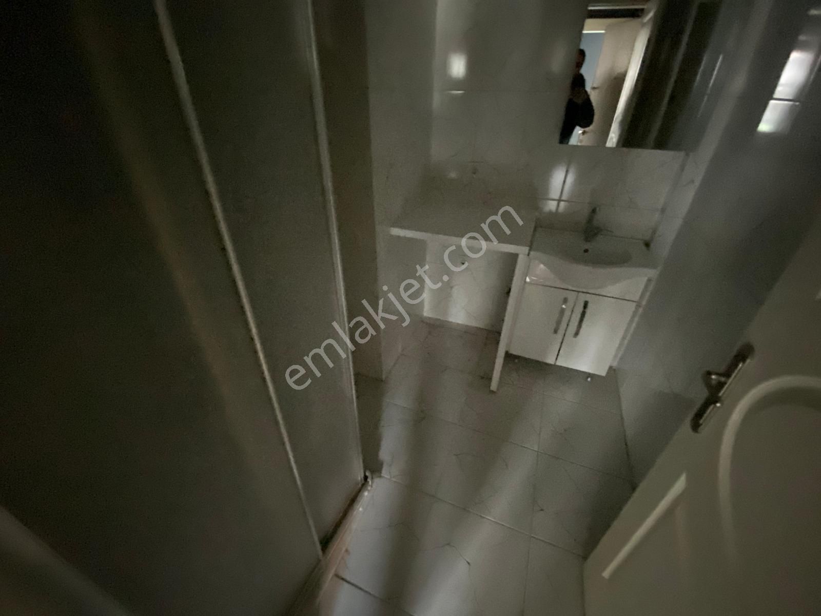 Uçan Emlak'tan Buca Çamlık Mahallesinde 2+1 70m2 Ygiriş Katı Dgazlı Kiralık Daire - Görsel 21