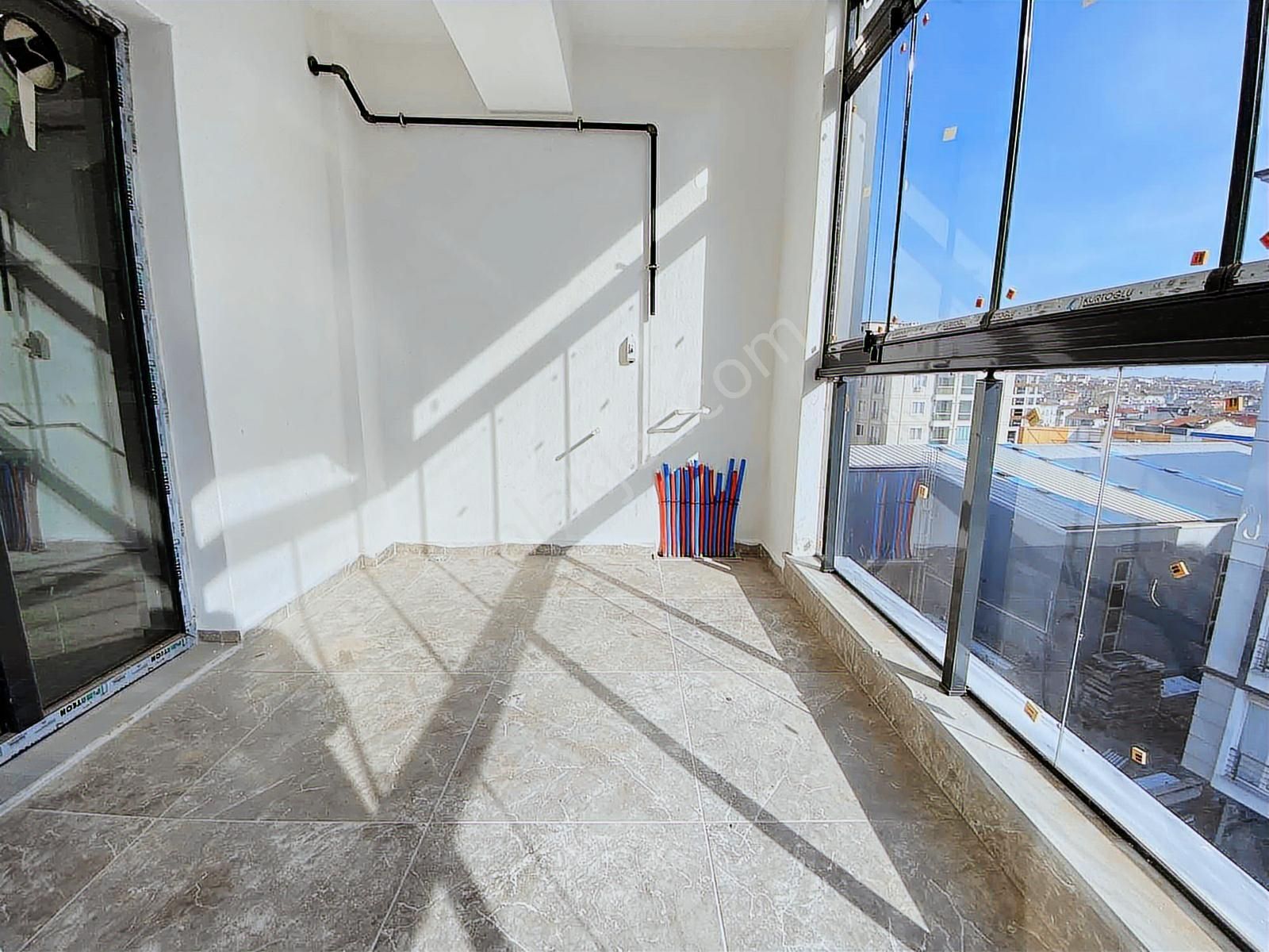 Hatip Mahallesinde Site İçi Sıfır Ultra Geniş 3+1 Daire - Görsel 28