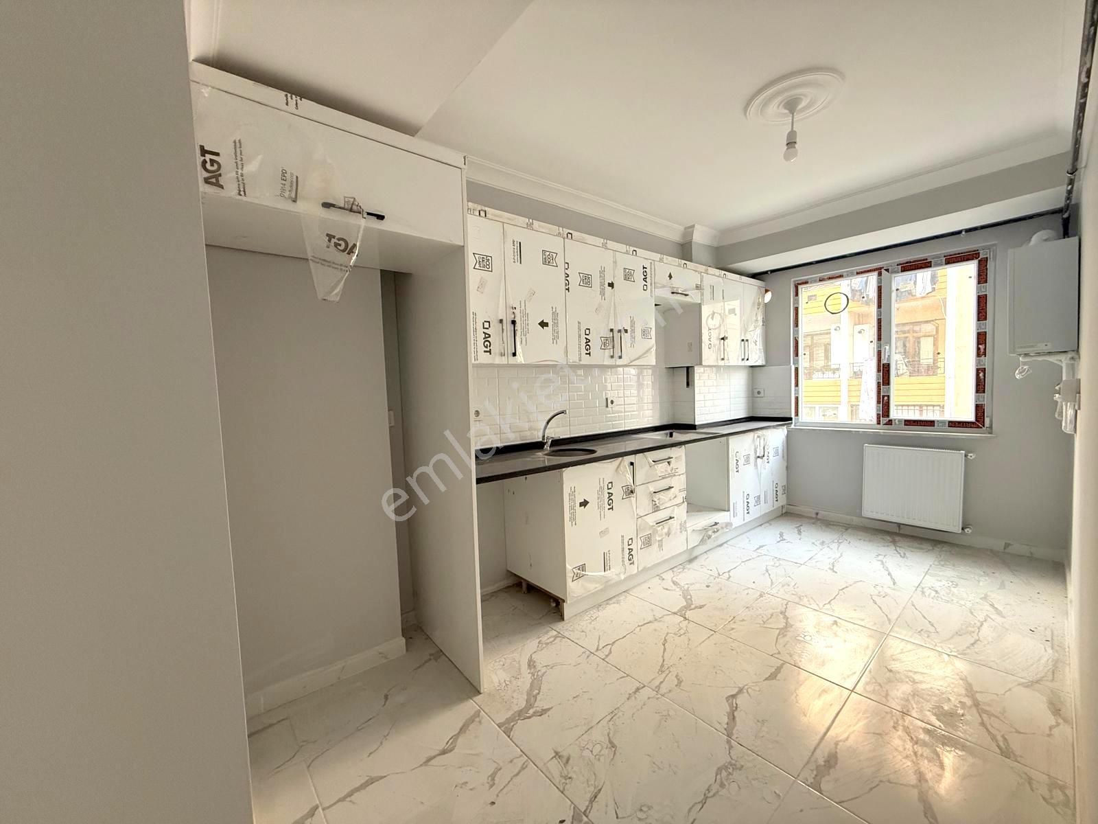 Tutar Dan Merkez Camii Yakını 2+1 0 Ara Kat Daire - Görsel 3