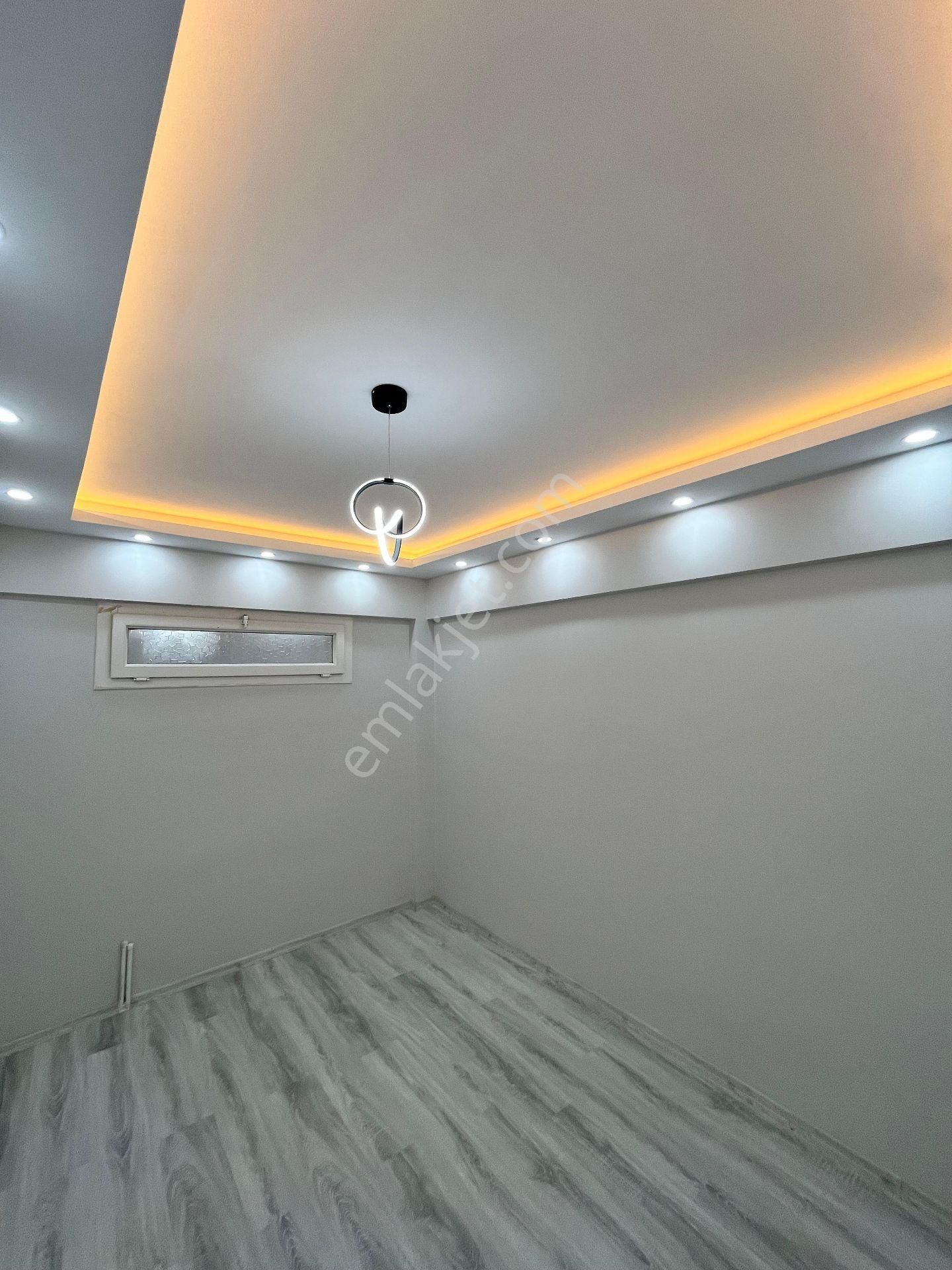 Kuşadası Türkmen Sahile 200 Mt Mesafede Yeni Tadilatlı 3+1 - Görsel 3