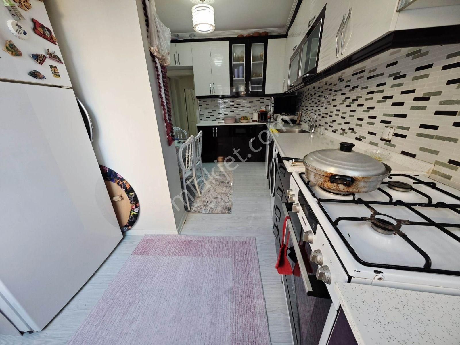 Tutar Da Molla Gürani Camii Yakını 3+1 Krediye Uygun Geniş Daire - Görsel 12