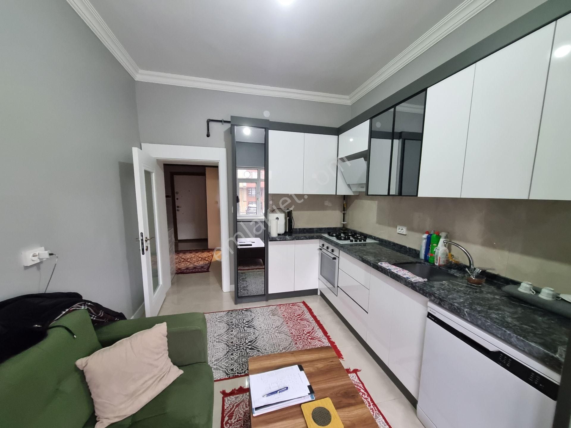 Özel Yapım Lüks , Metroya Yakın, Yenilenmiş 3+1 Daire... - Görsel 6