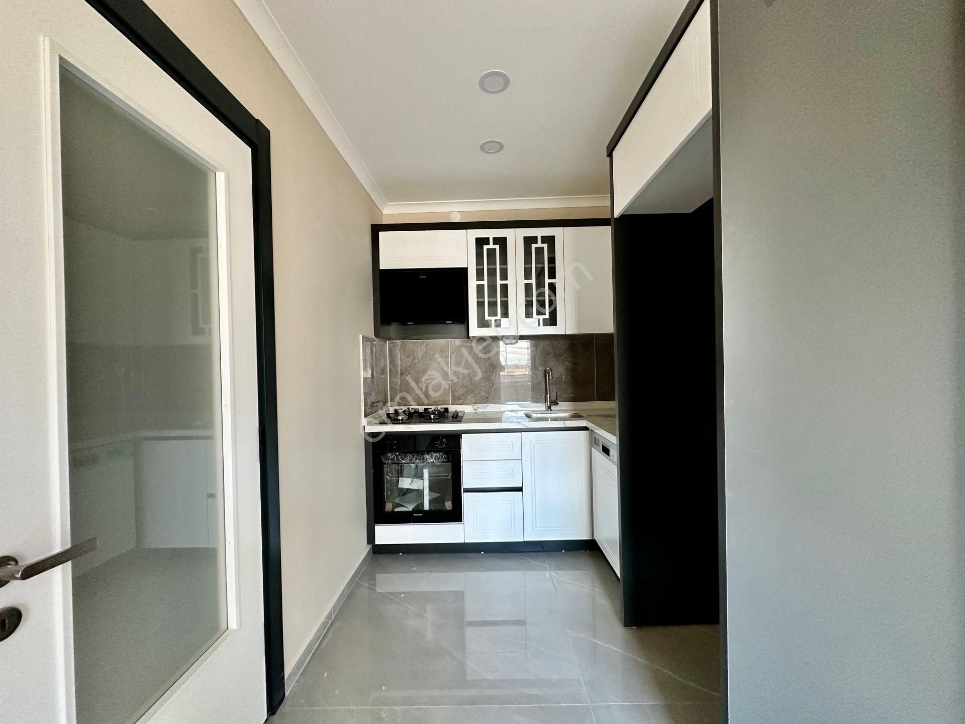 ꧁ay Emlaktan꧂akçay'da Ön Cephe Yerden Isıtmalı Çift Asansörlü Muhteşem Konumlu Satılık 1+1 Daire - Görsel 10