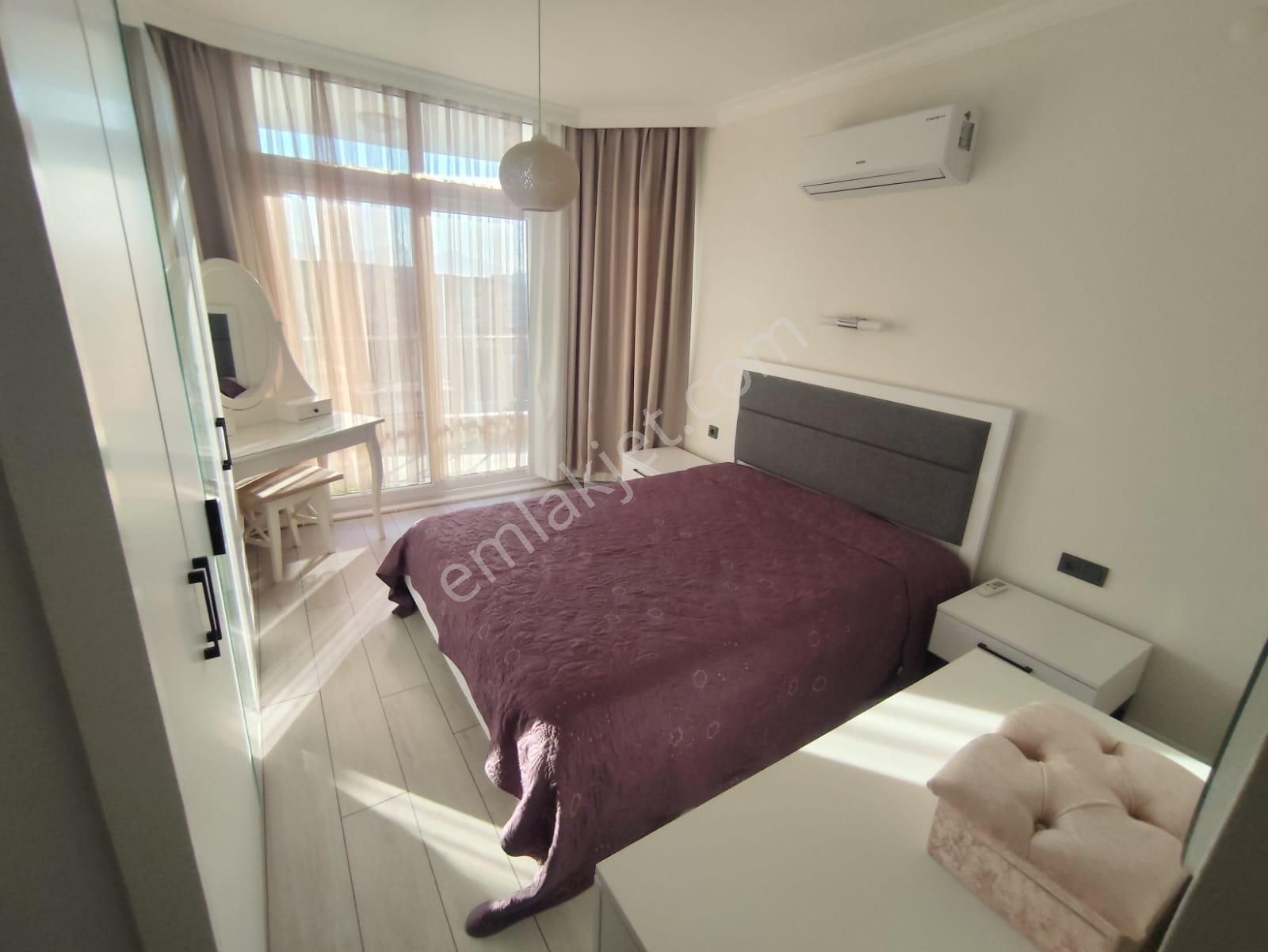 Kuşadası Ege Mah.havuzlu Sitede Eşyalı 3+1 - Görsel 17