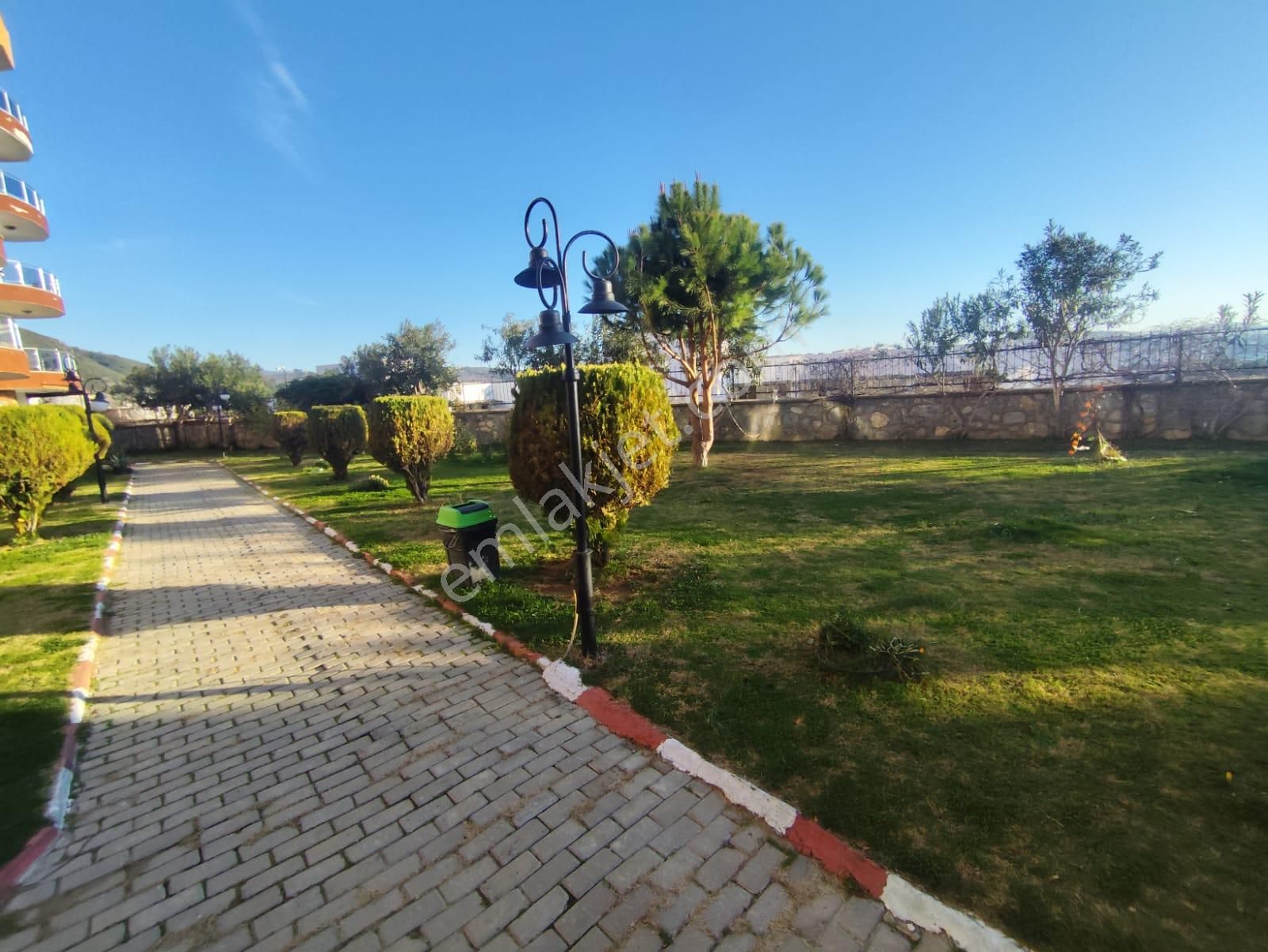 Kuşadası Ege Mah.havuzlu Sitede Eşyalı 3+1 - Görsel 2