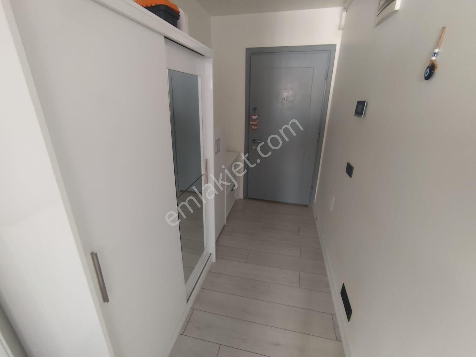 Kuşadası Ege Mah.havuzlu Sitede Eşyalı 3+1 - Görsel 6
