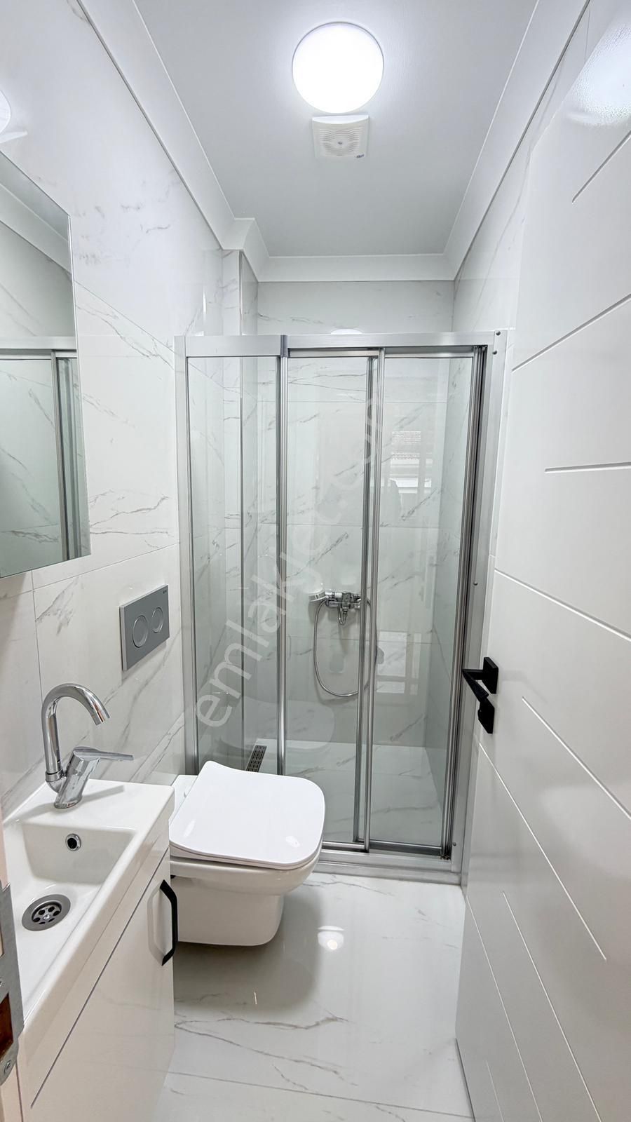 Atanora Vadi'den Dikmen Cadde Paraleli 2 Banyolu Lüks Yapılı Katta Boş 3+1 - Görsel 8